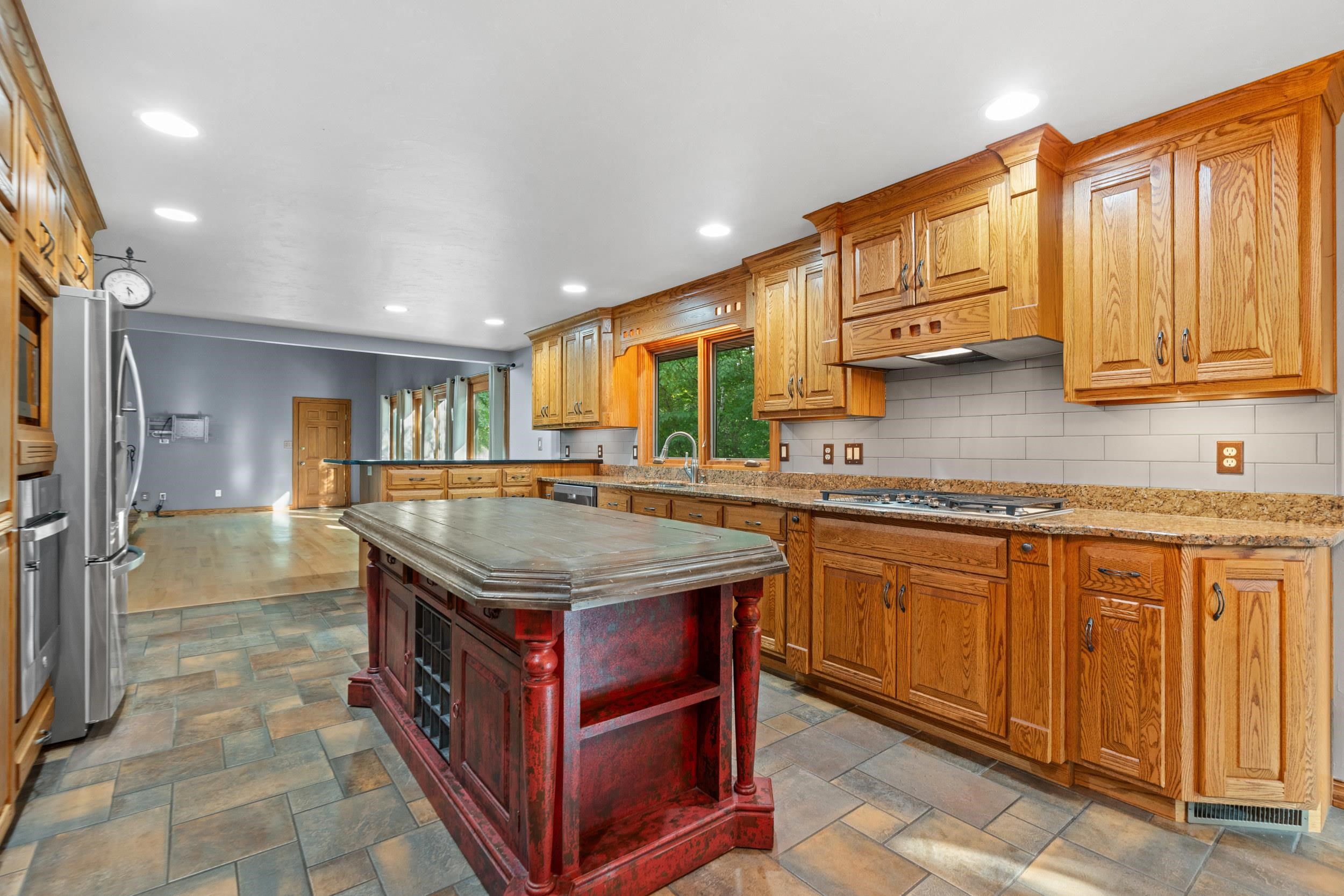 Property photo 25