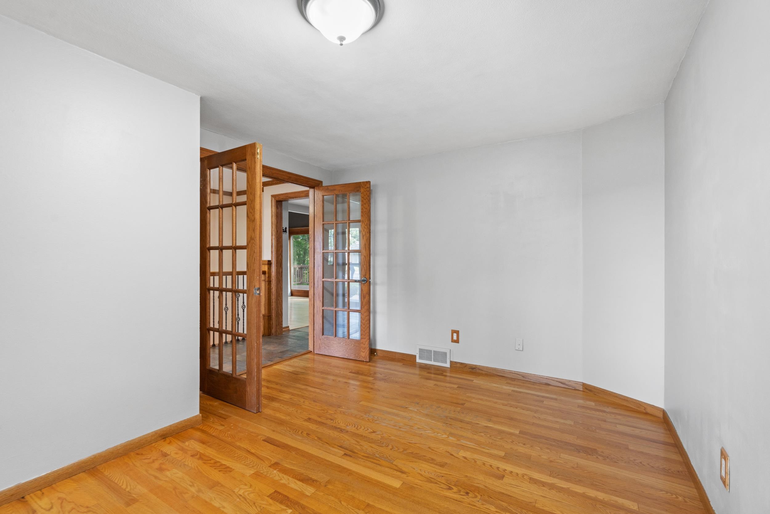 Property photo 38