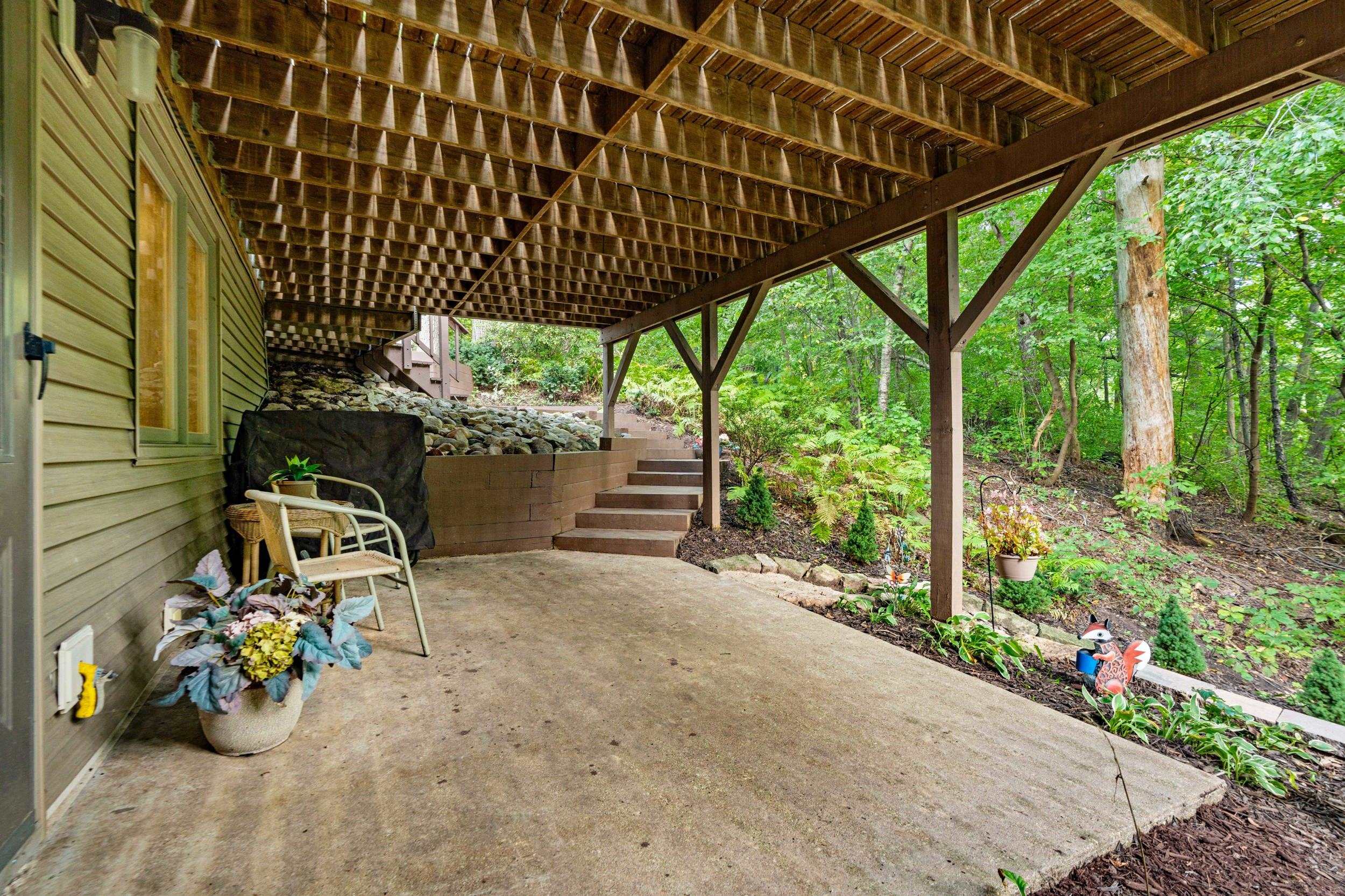 Property photo 74