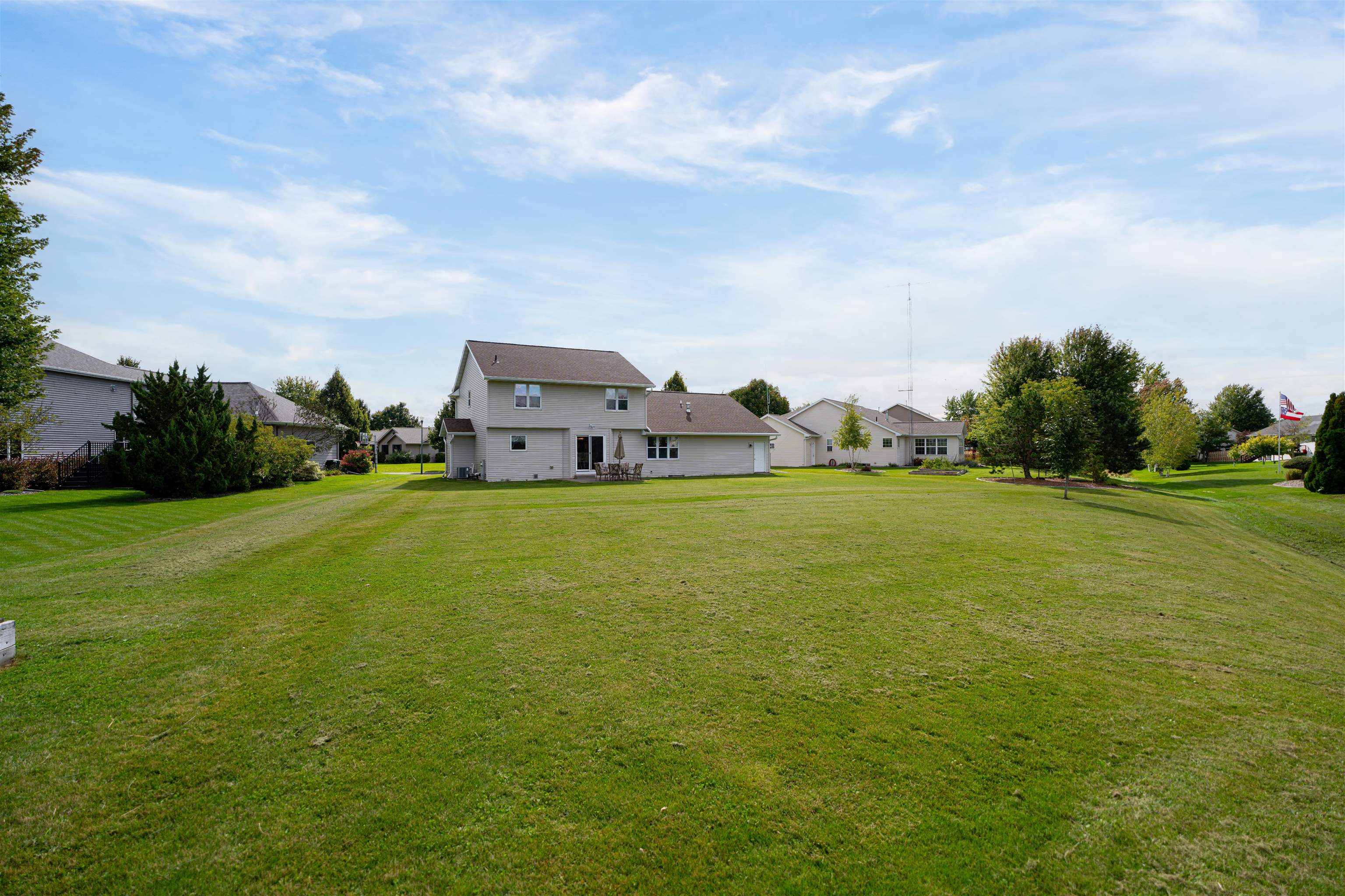 Property photo 32