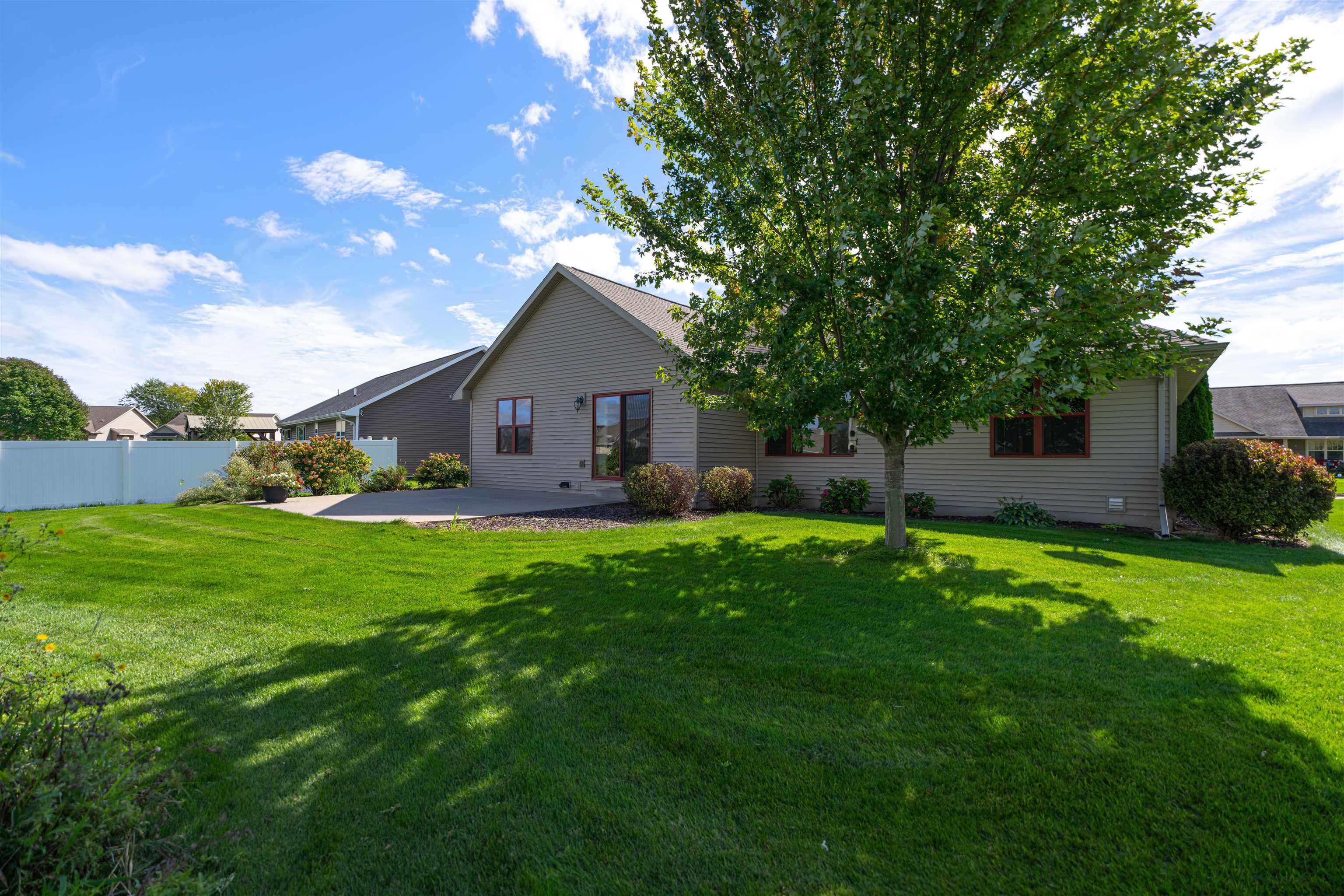 Property photo 24