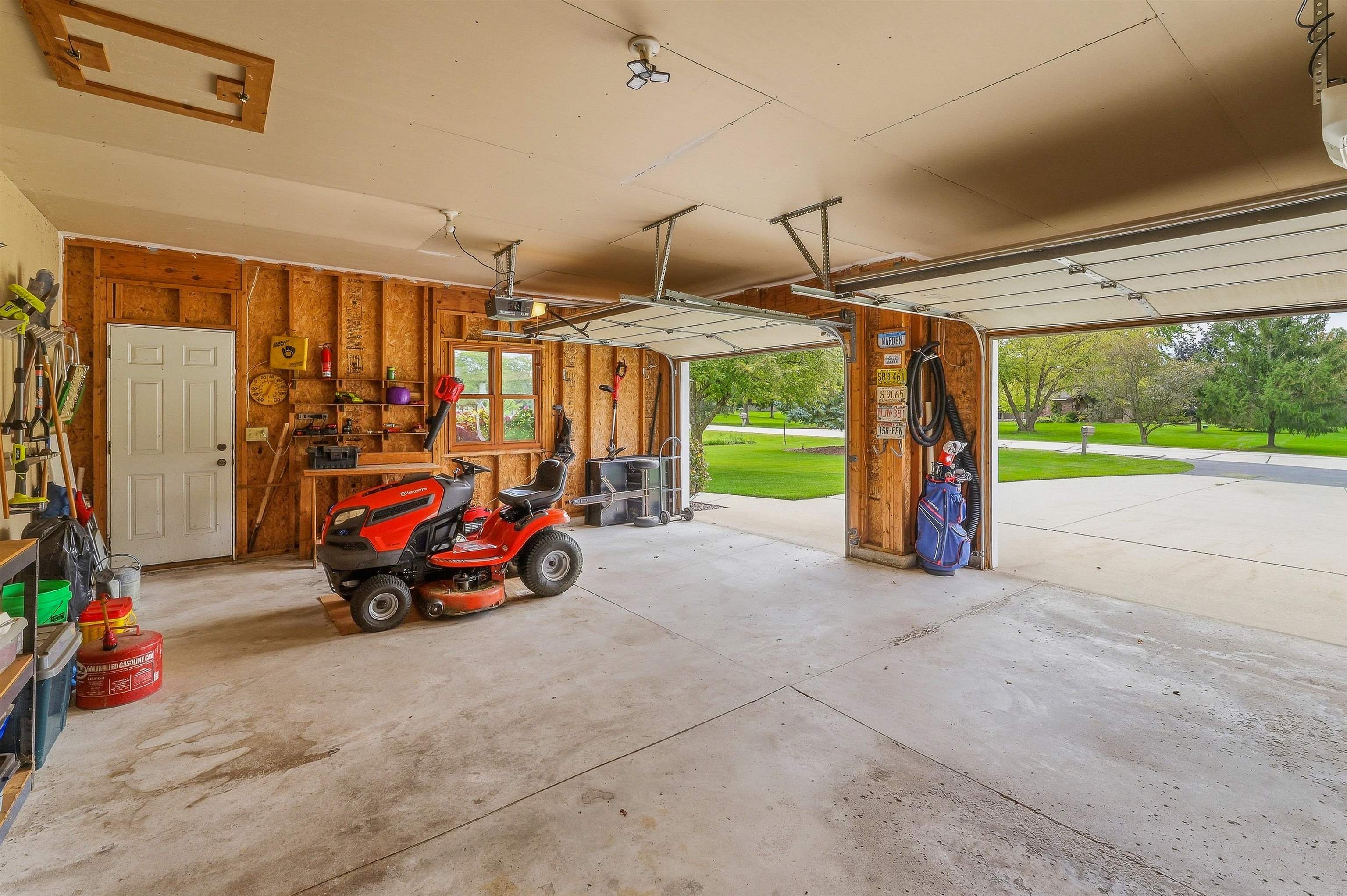 Property photo 33