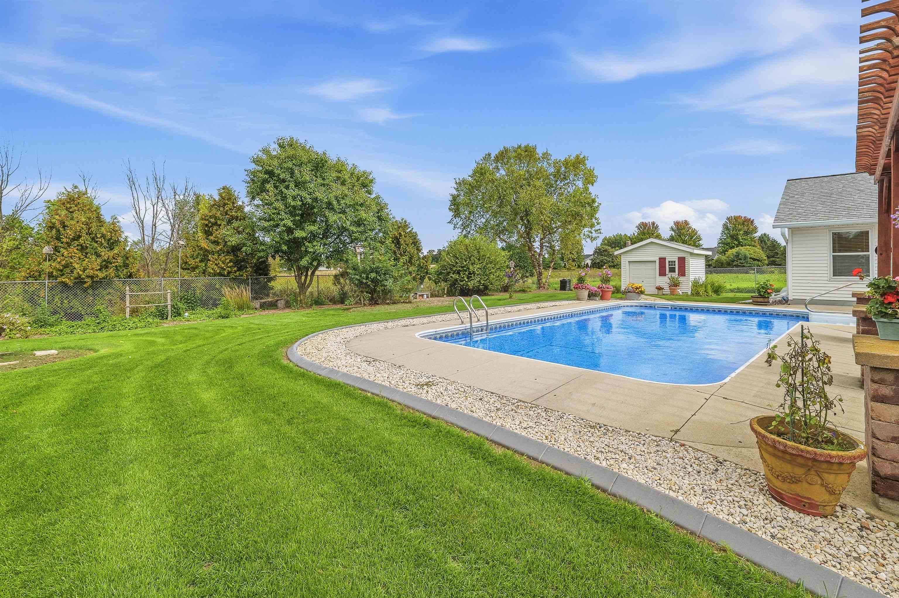 Property photo 36