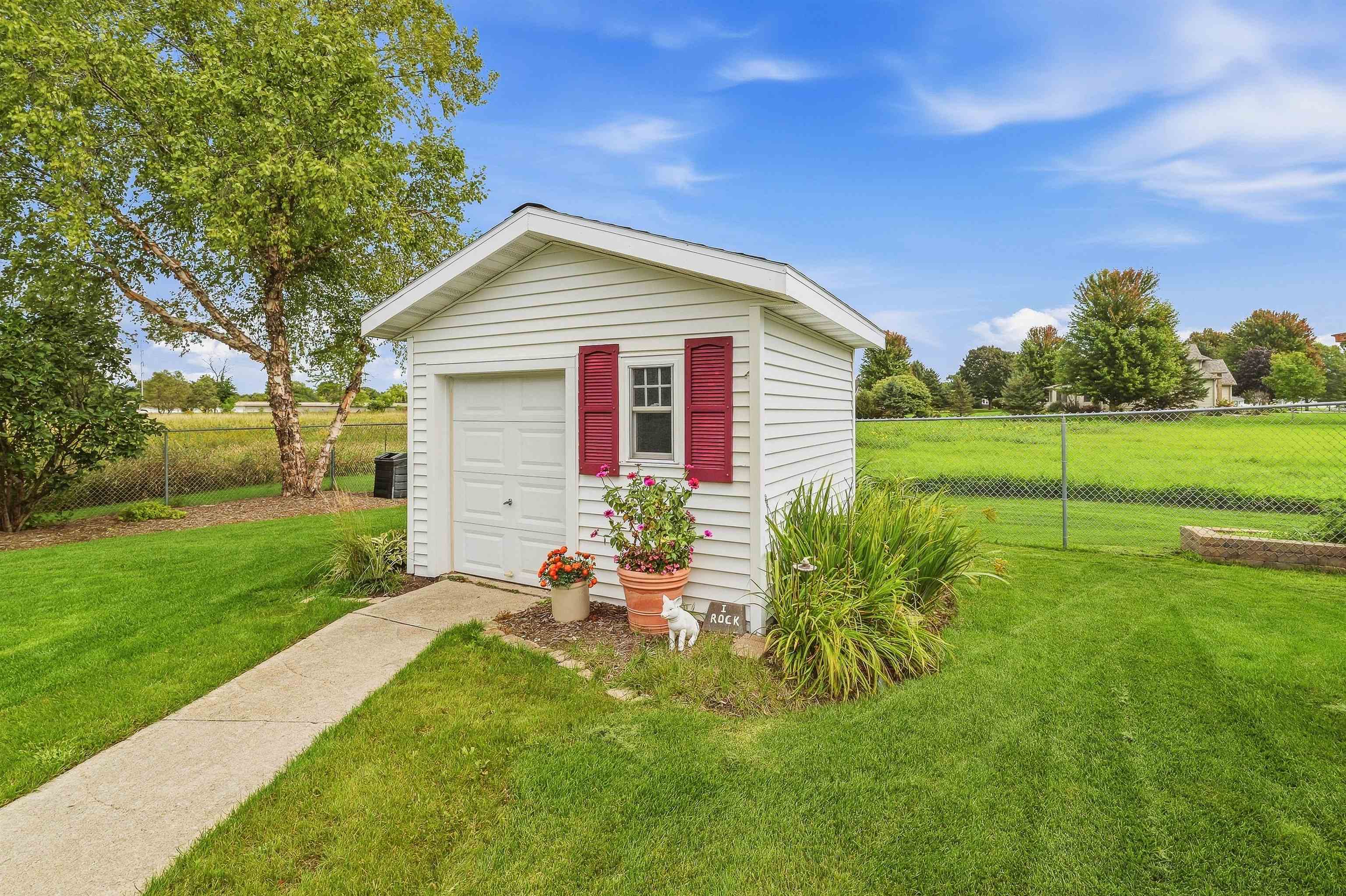Property photo 43