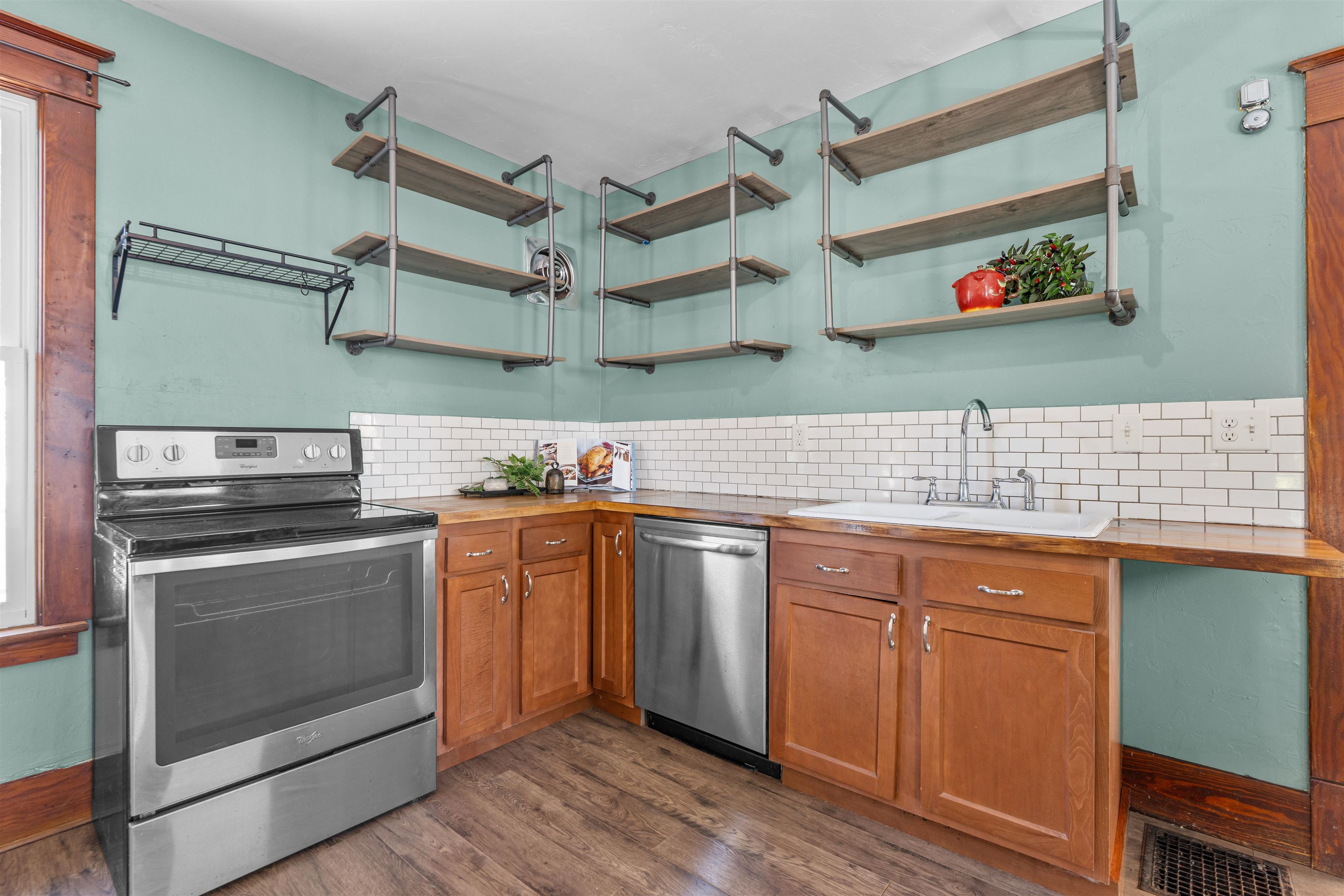 Property photo 35