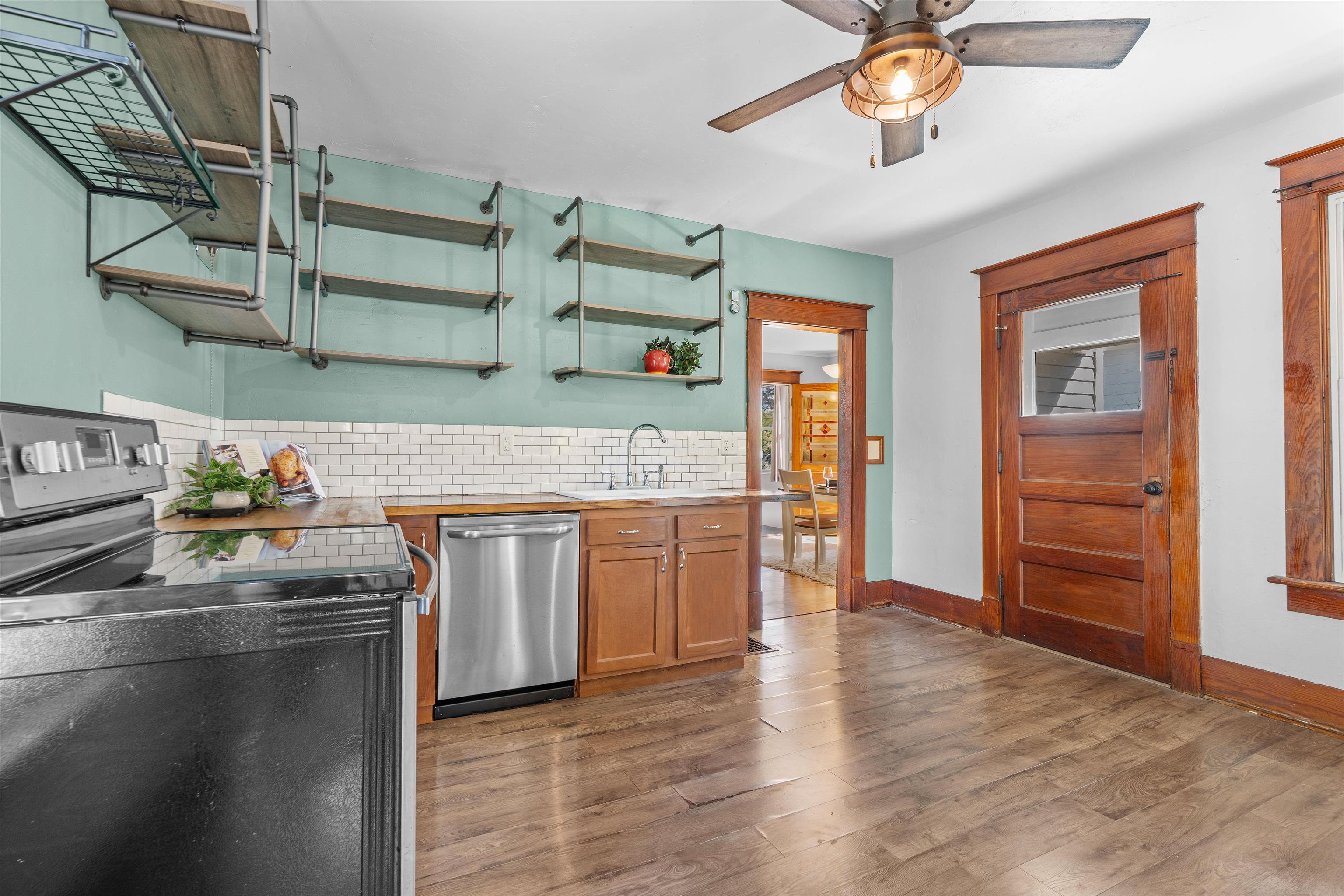 Property photo 36