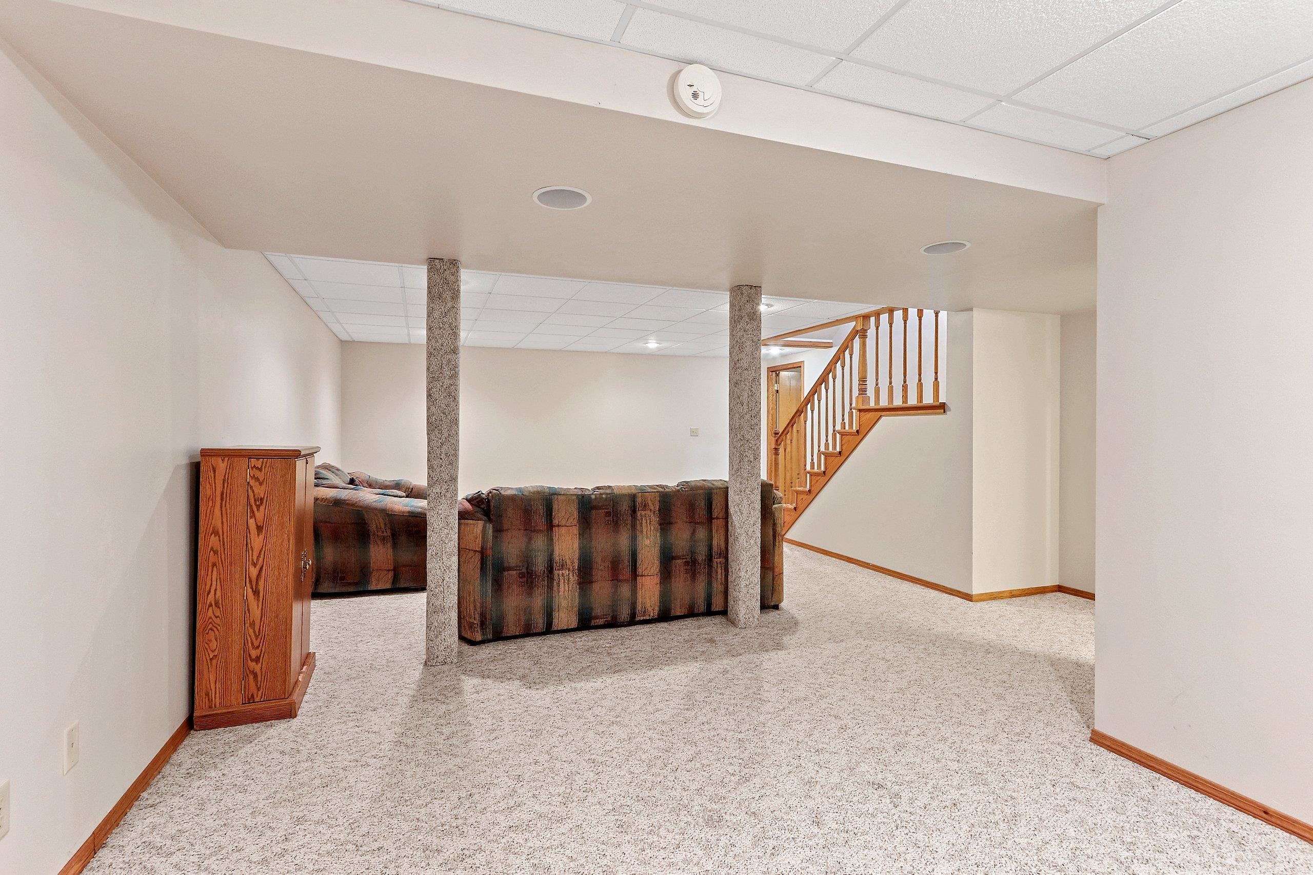 Property photo 73