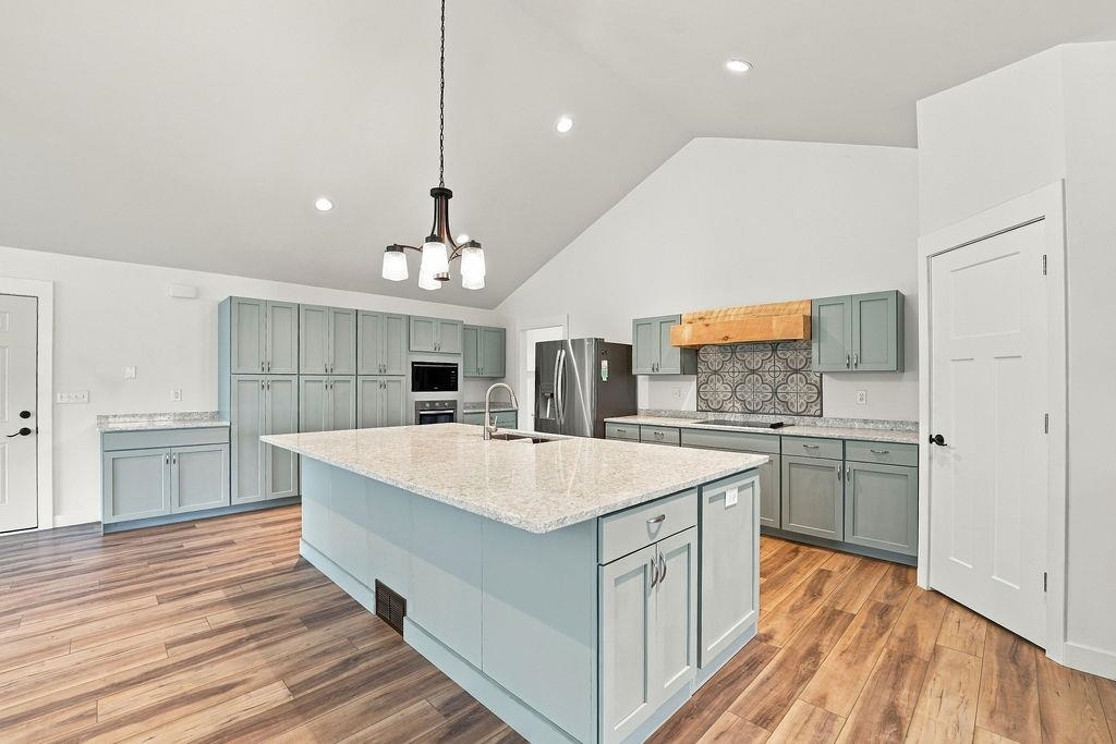 Property photo 34
