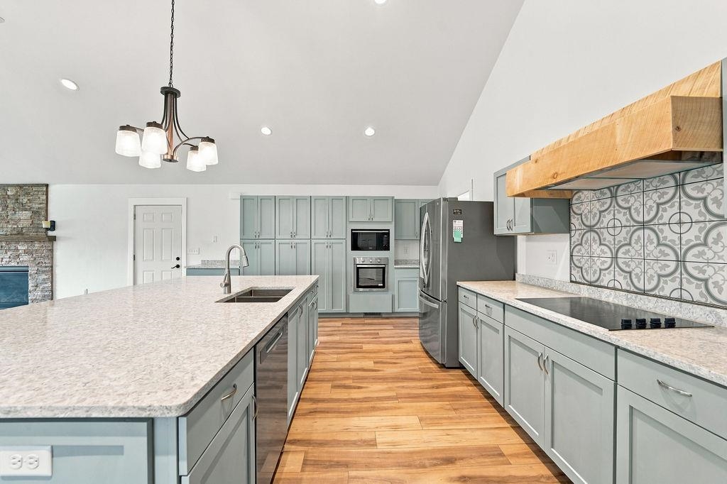 Property photo 35