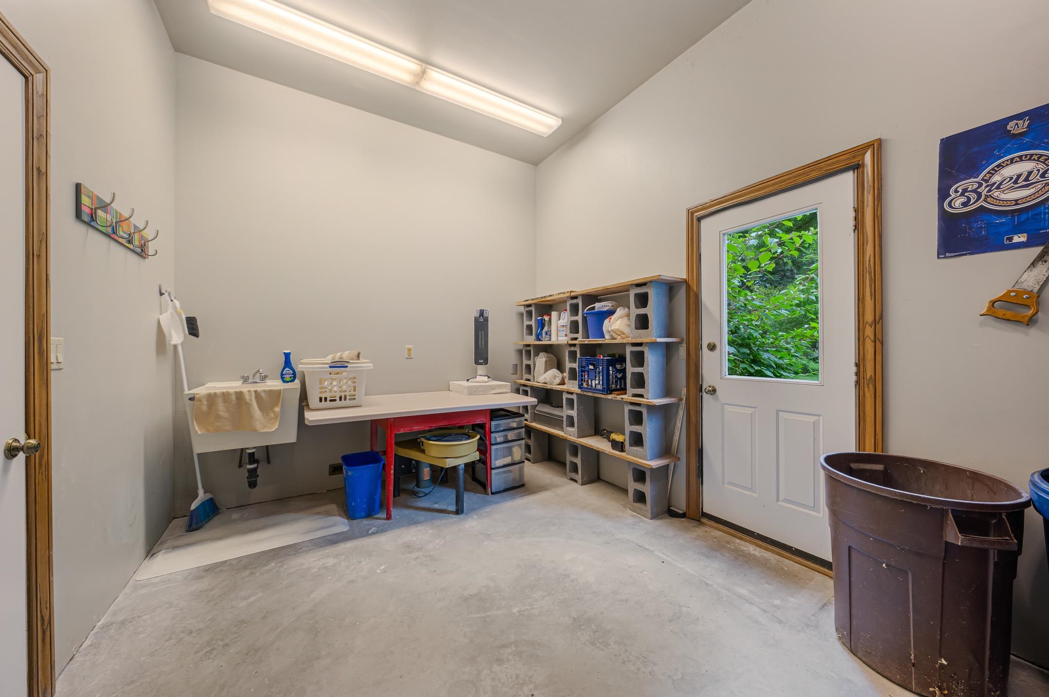Property photo 35