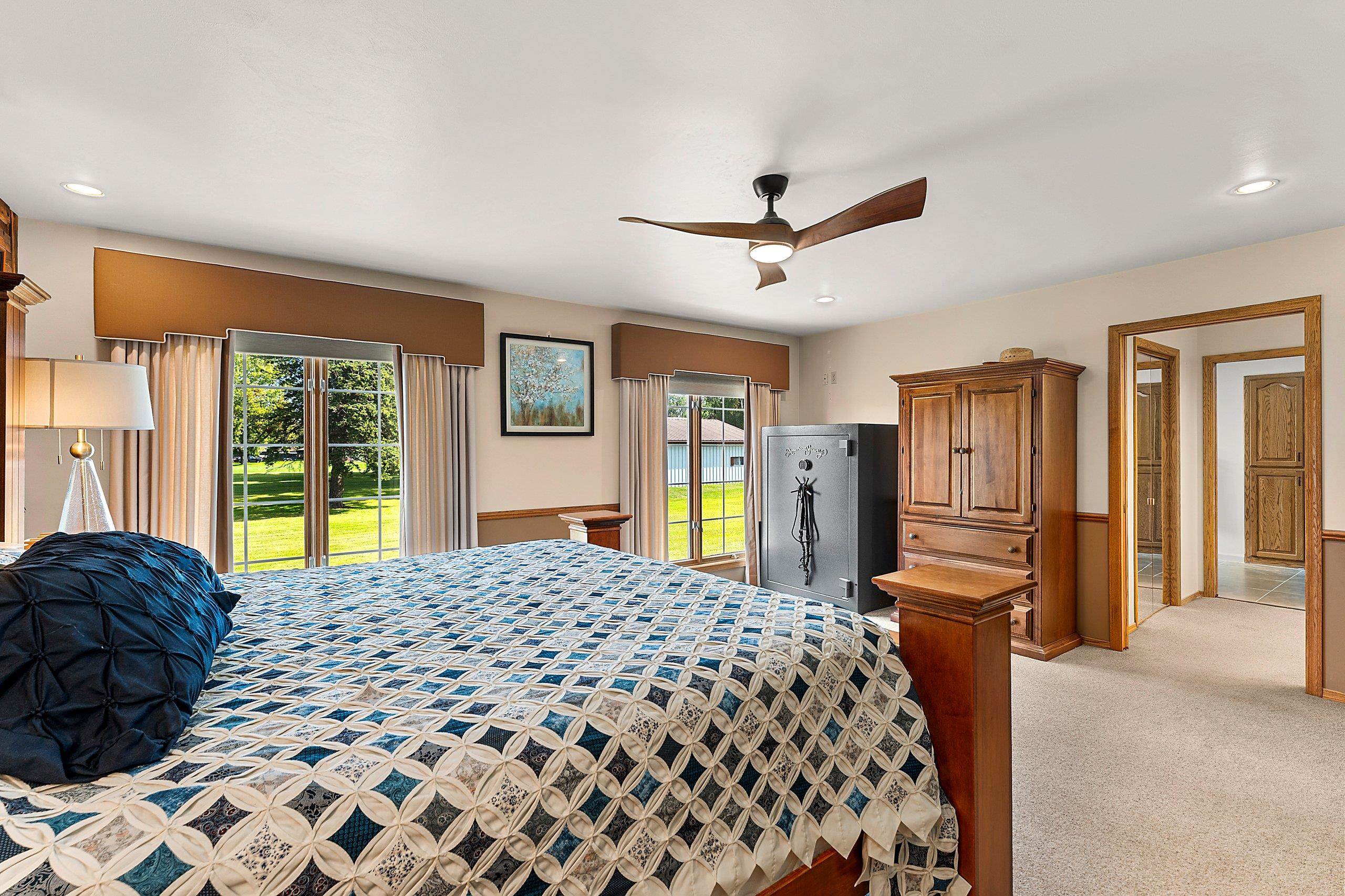 Property photo 25