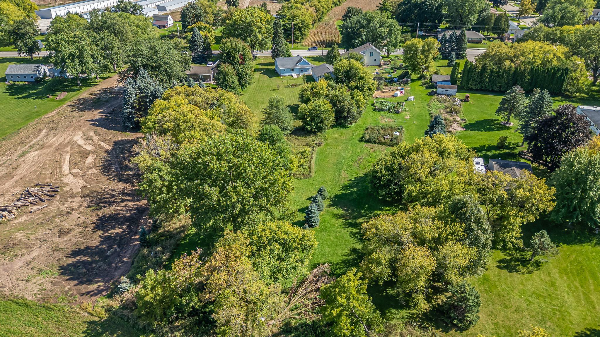 Property photo 37