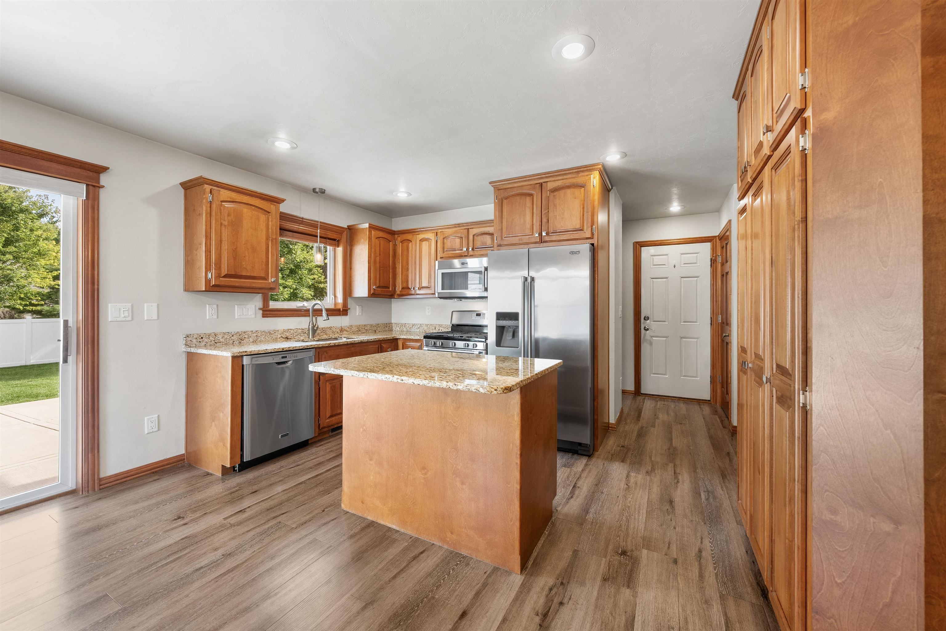 Property photo 12