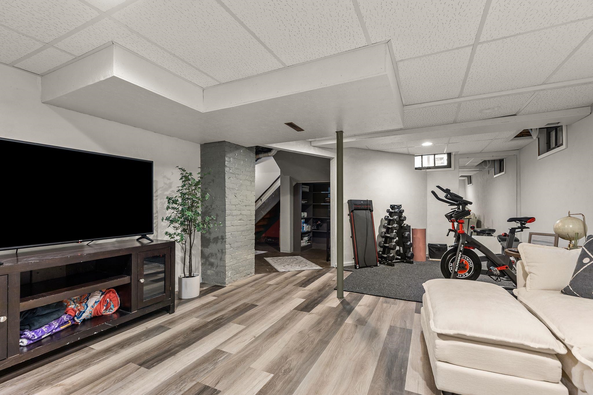 Property photo 35