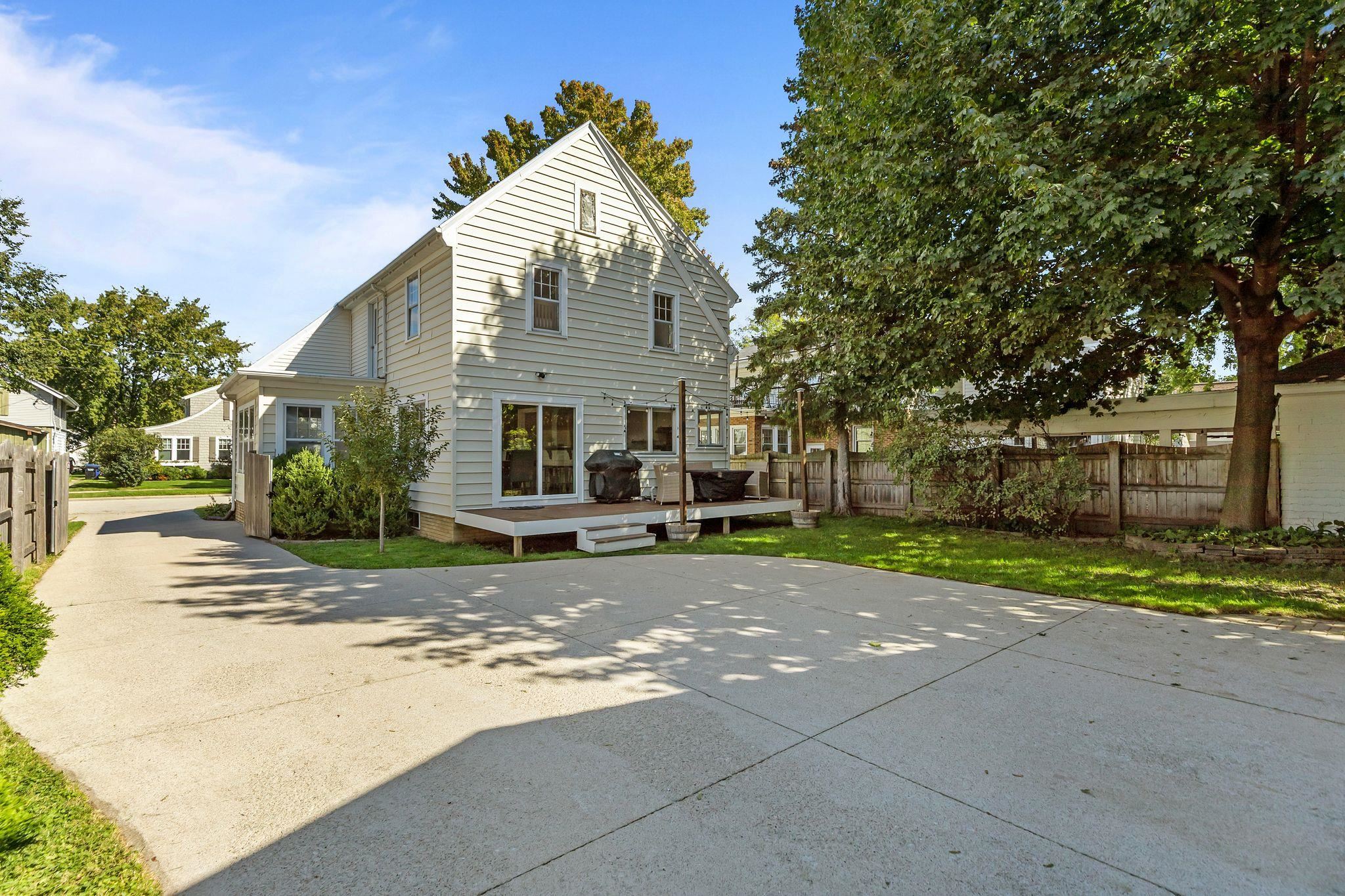 Property photo 45