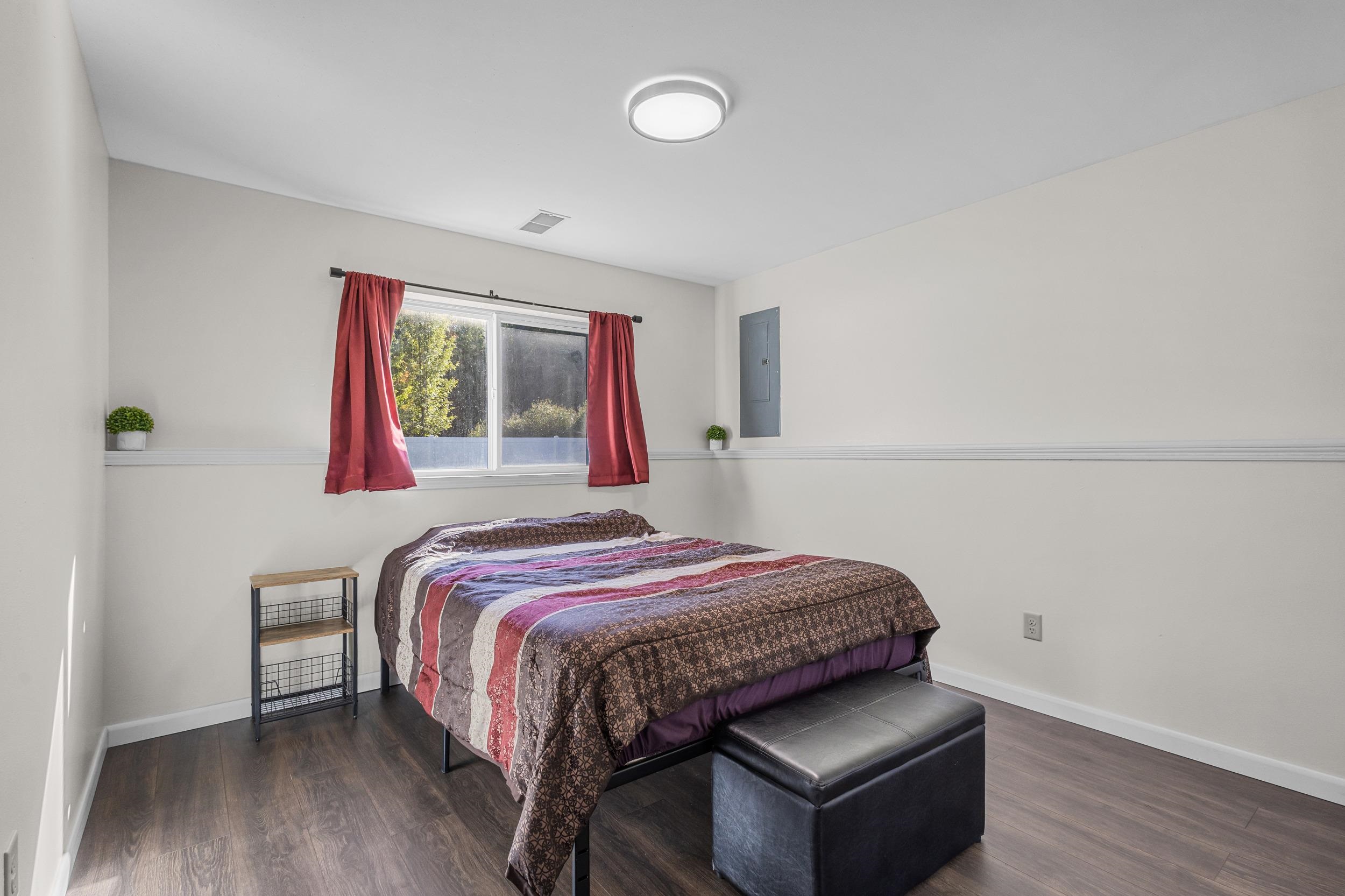 Property photo 28