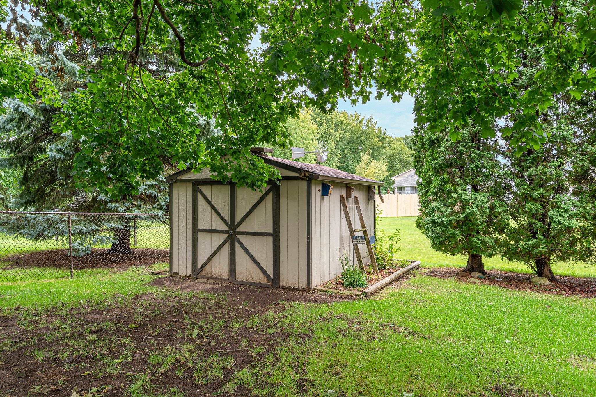 Property photo 35