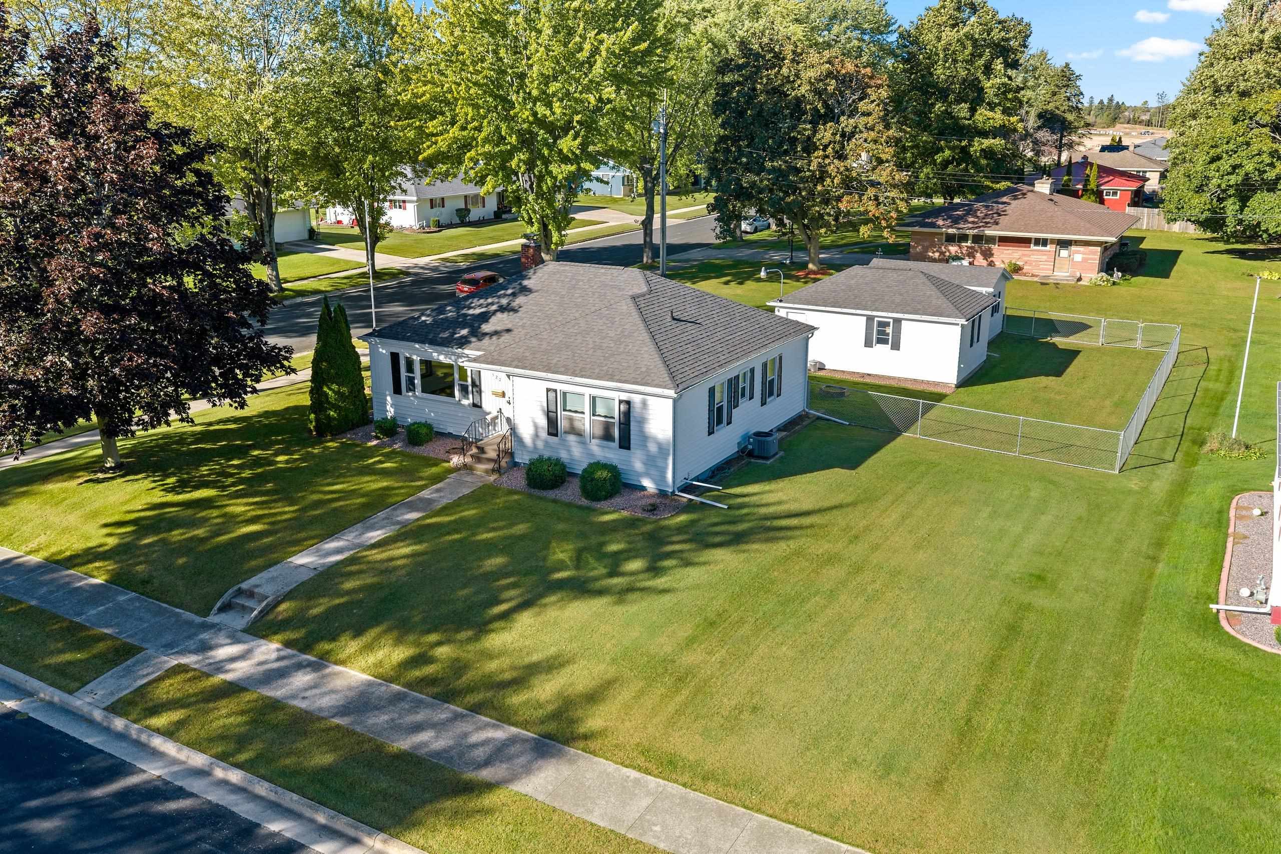 Property photo 43