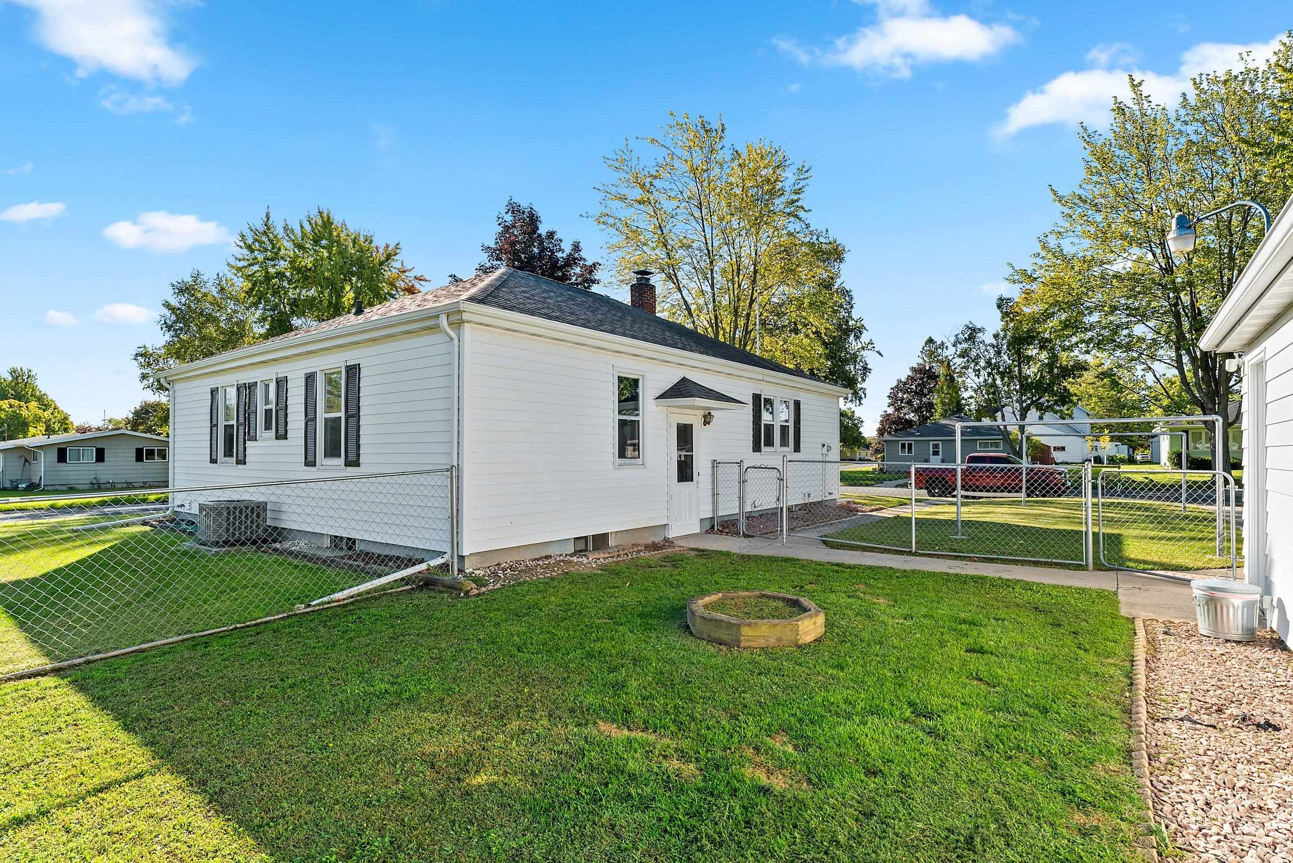 Property photo 35