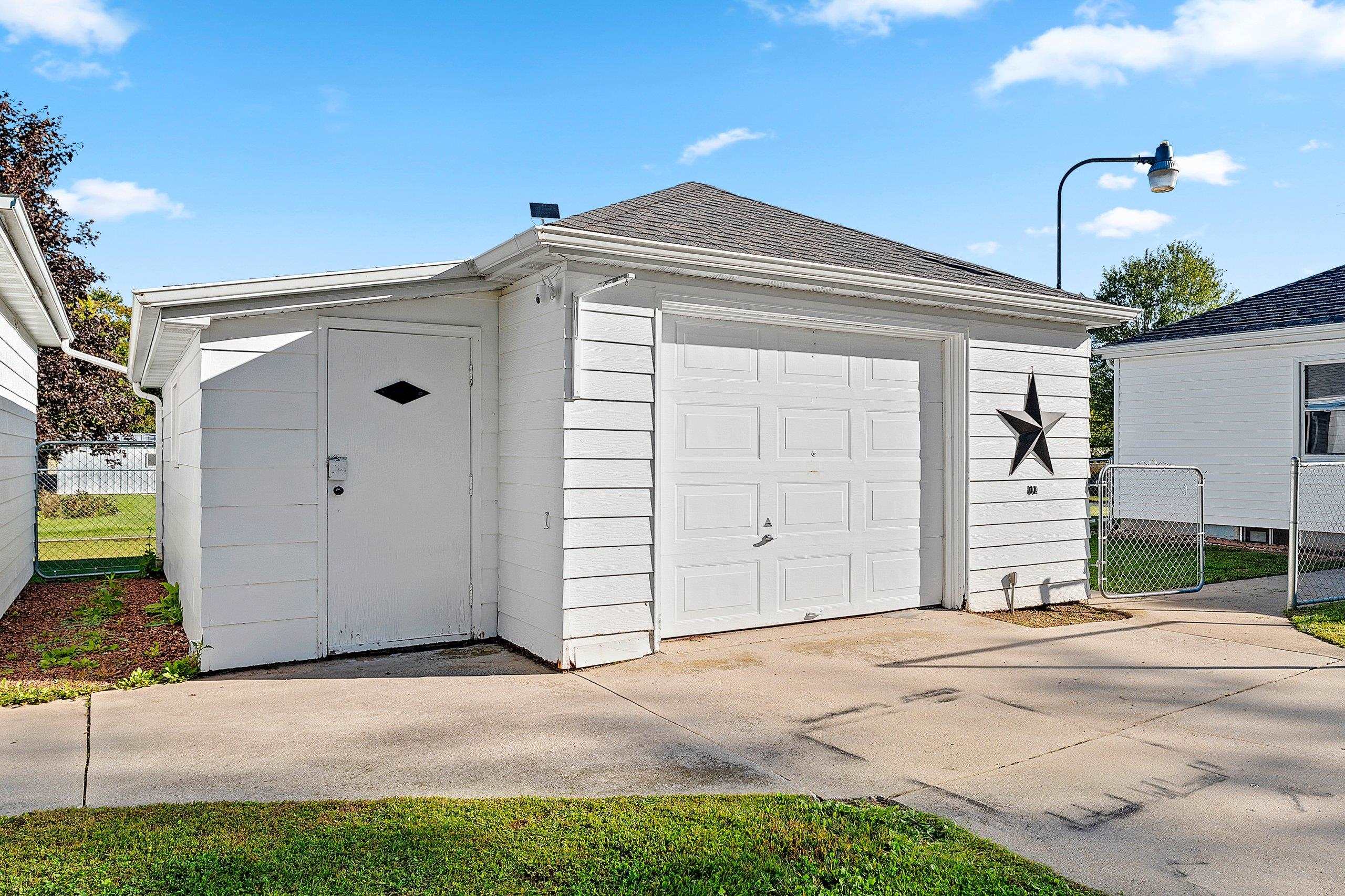 Property photo 41