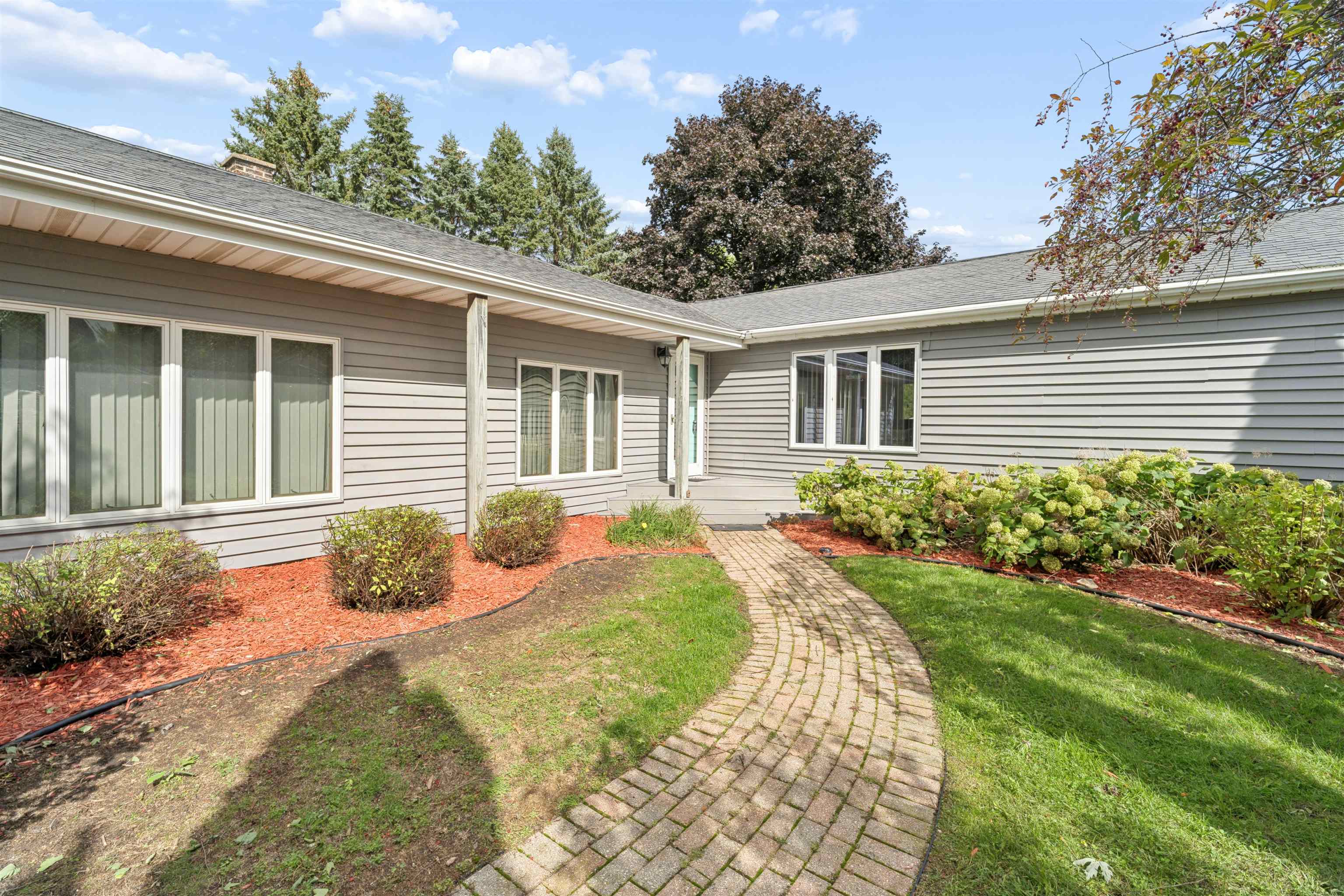 Property photo 32