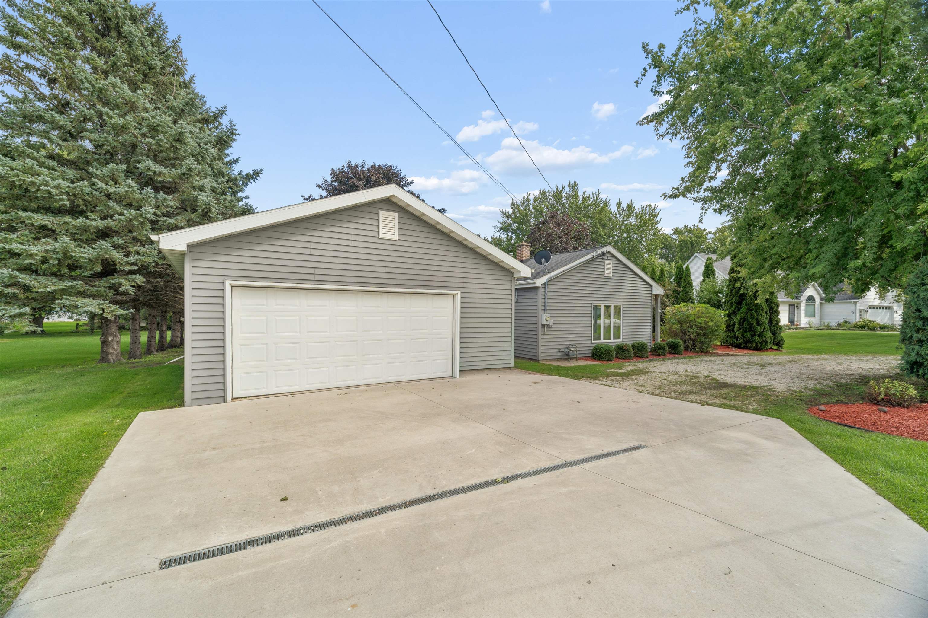 Property photo 48