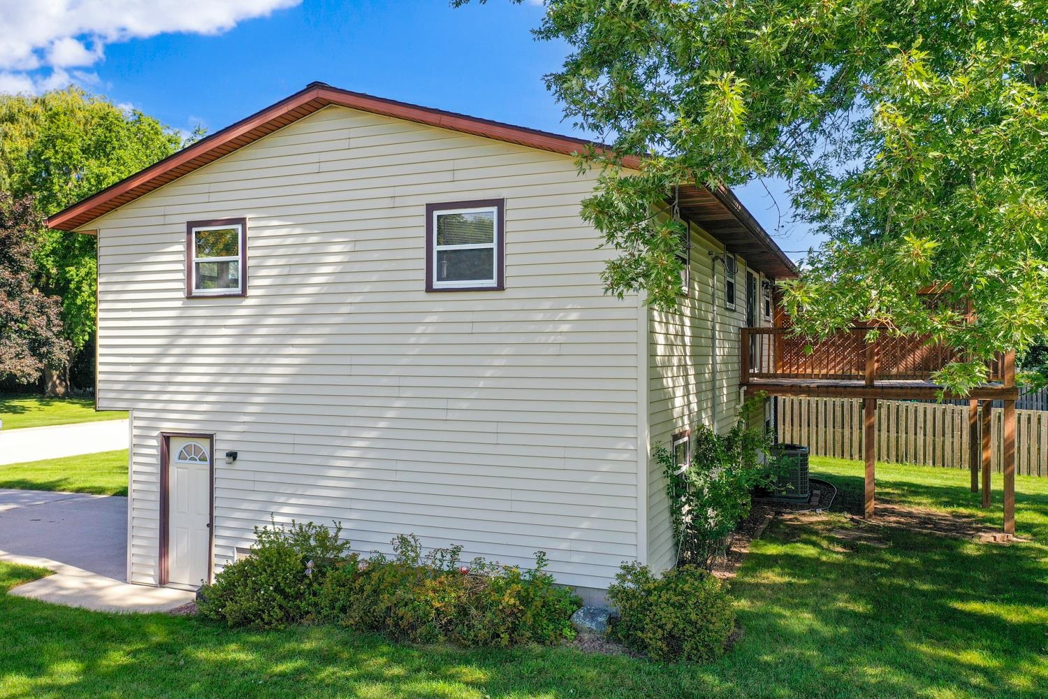 Property photo 32