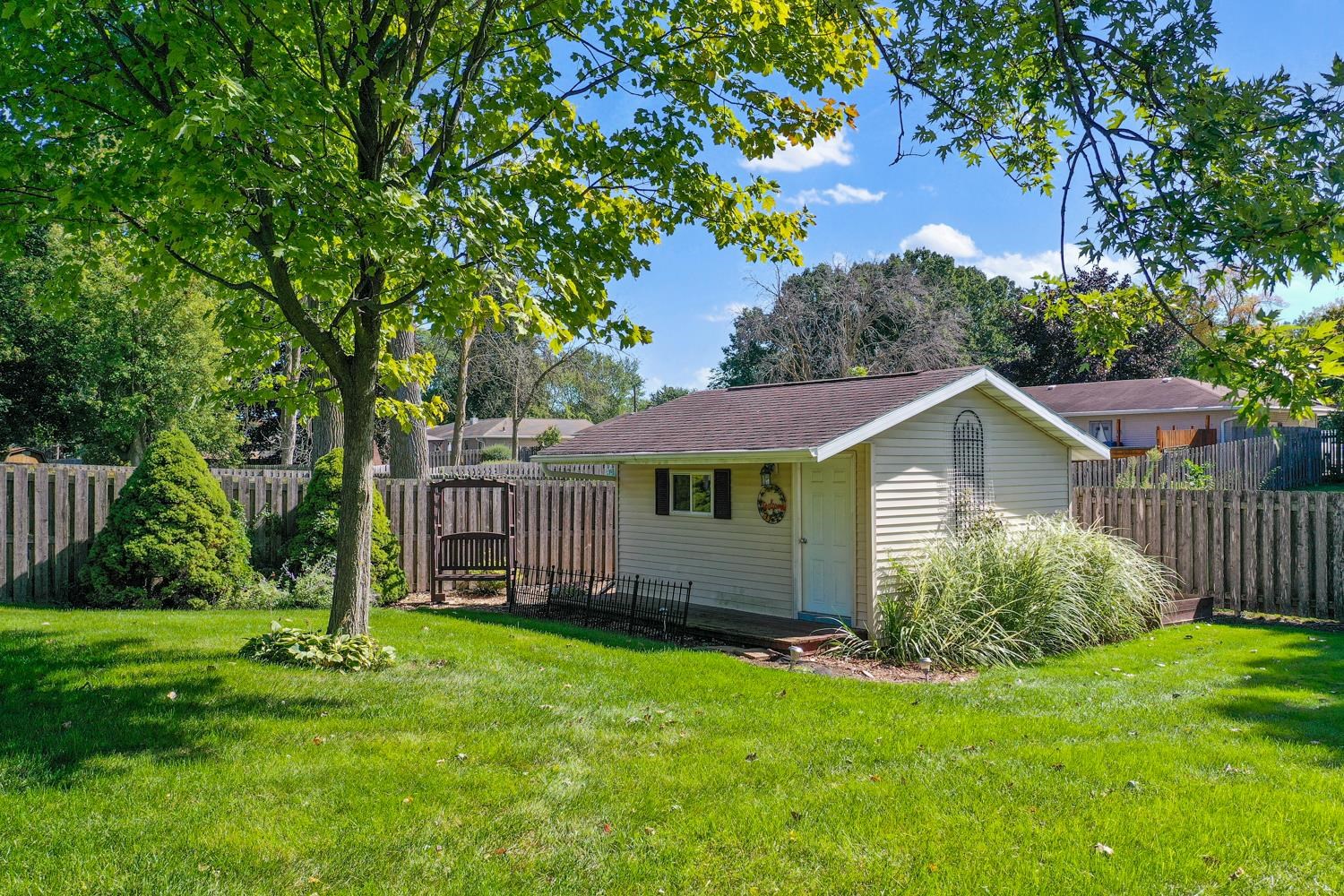 Property photo 33