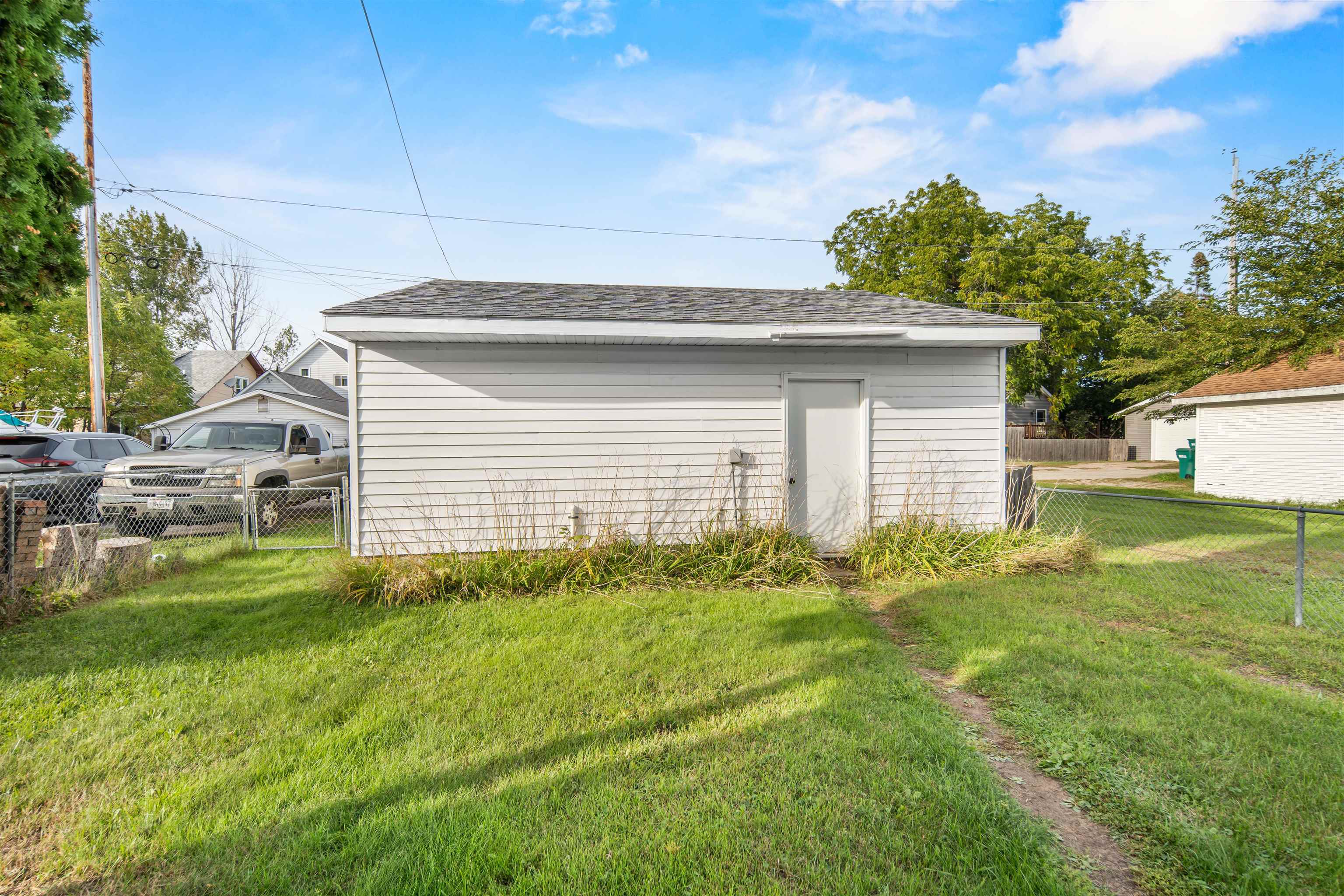 Property photo 30