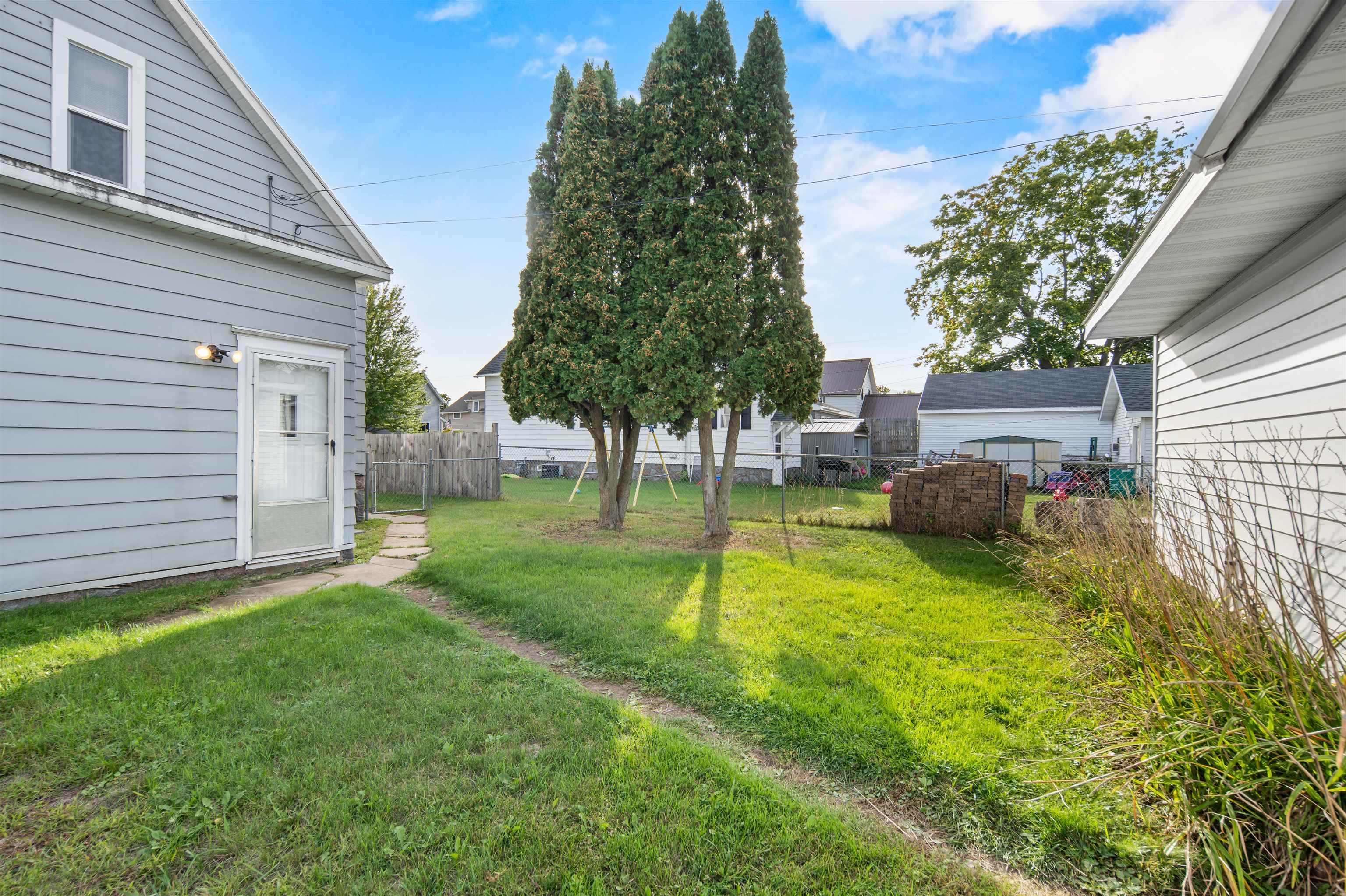 Property photo 31