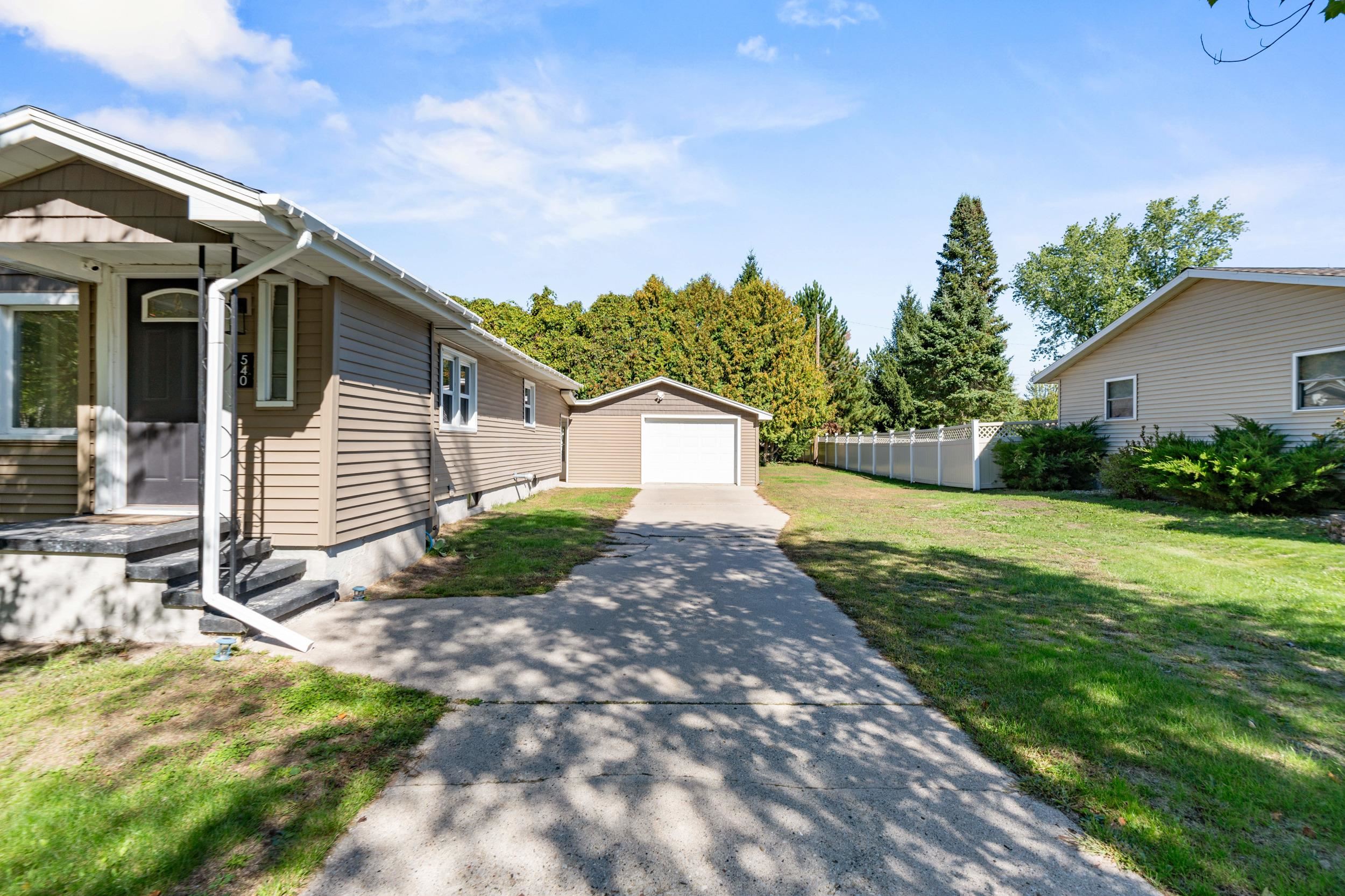 Property photo 37