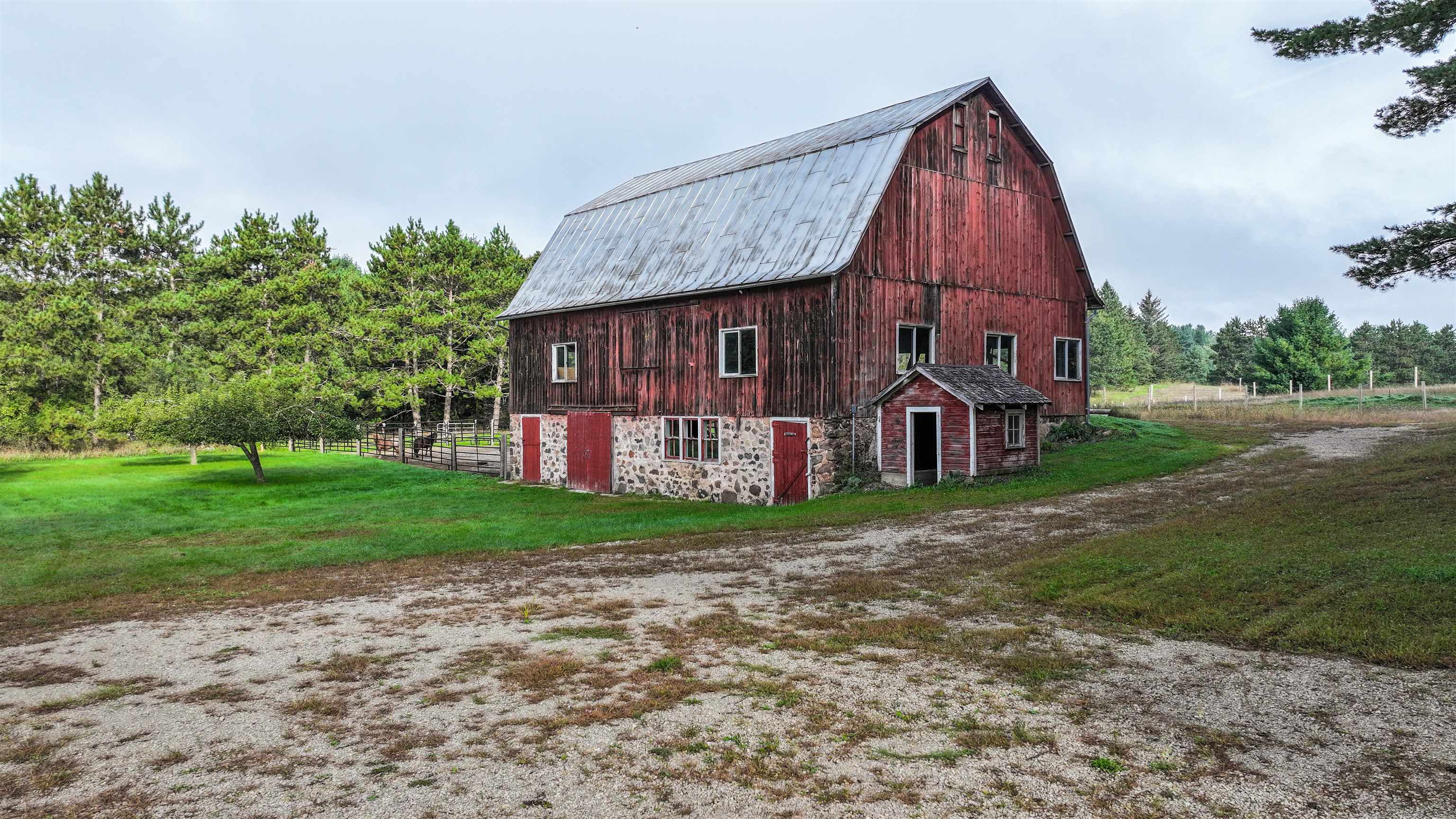 Property photo 43