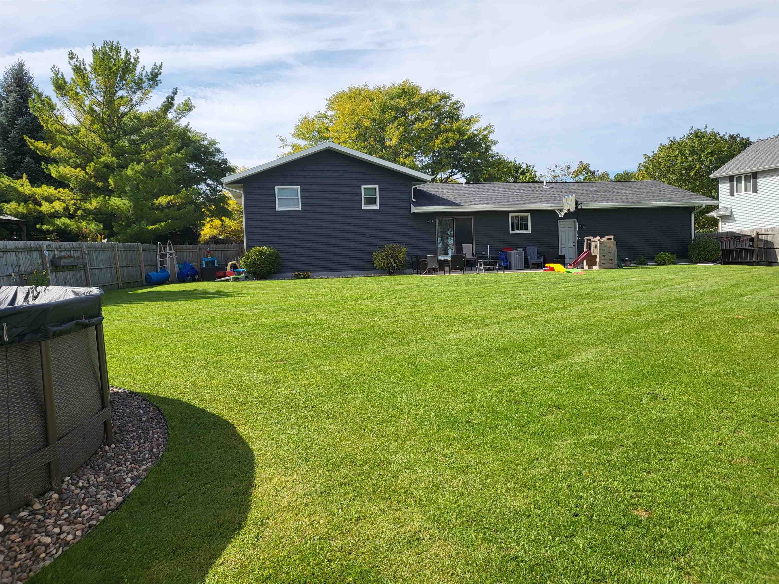 Property photo 33