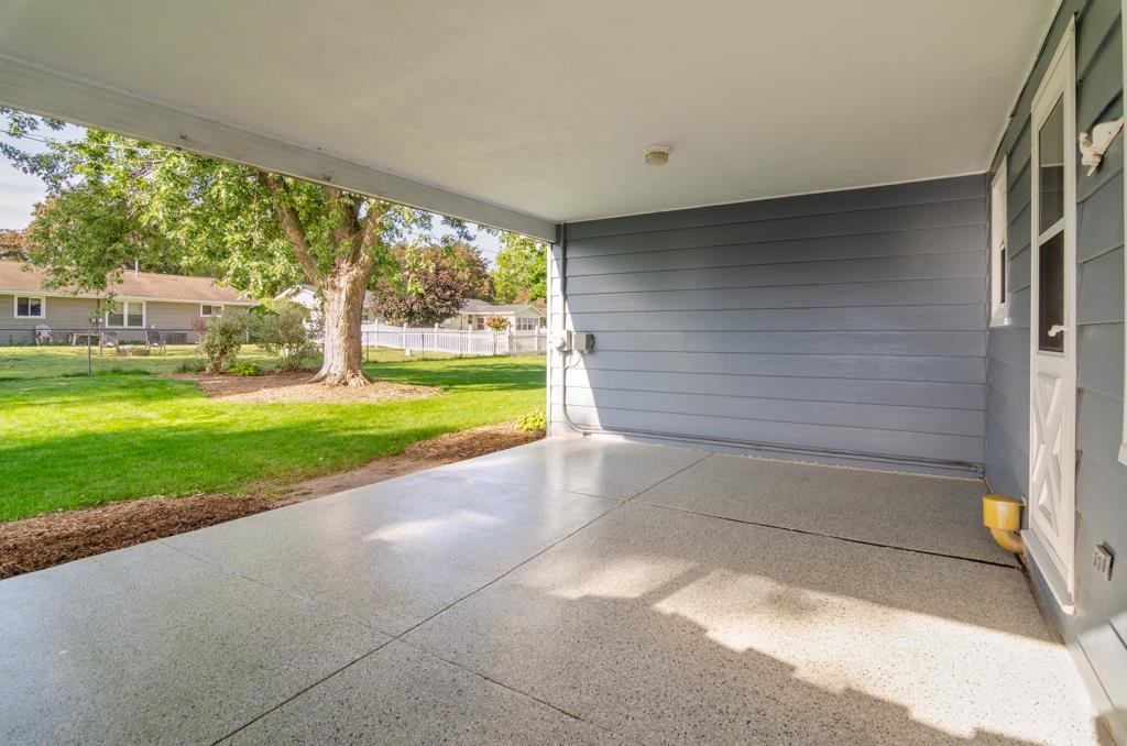 Property photo 44