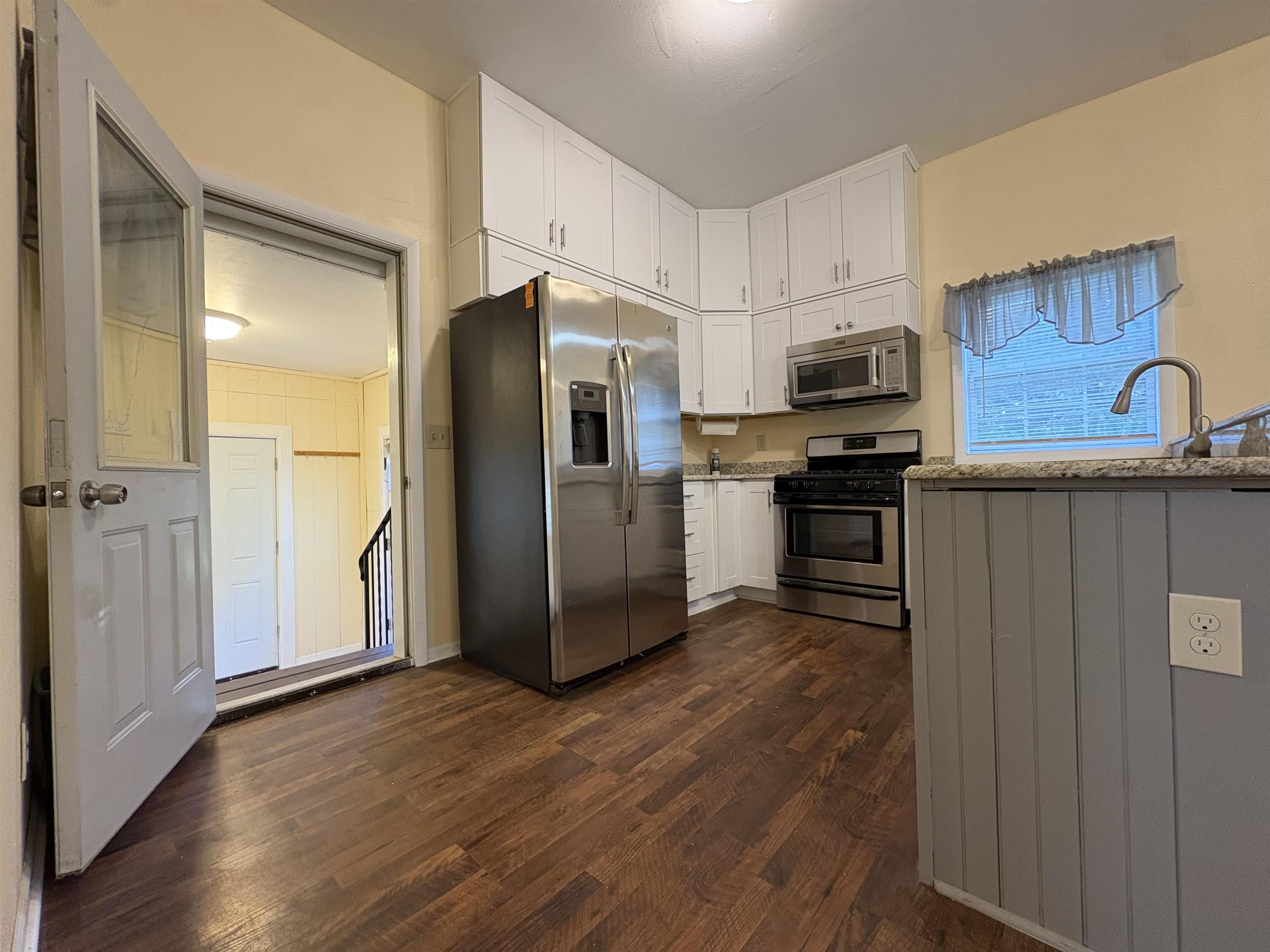 Property photo 24