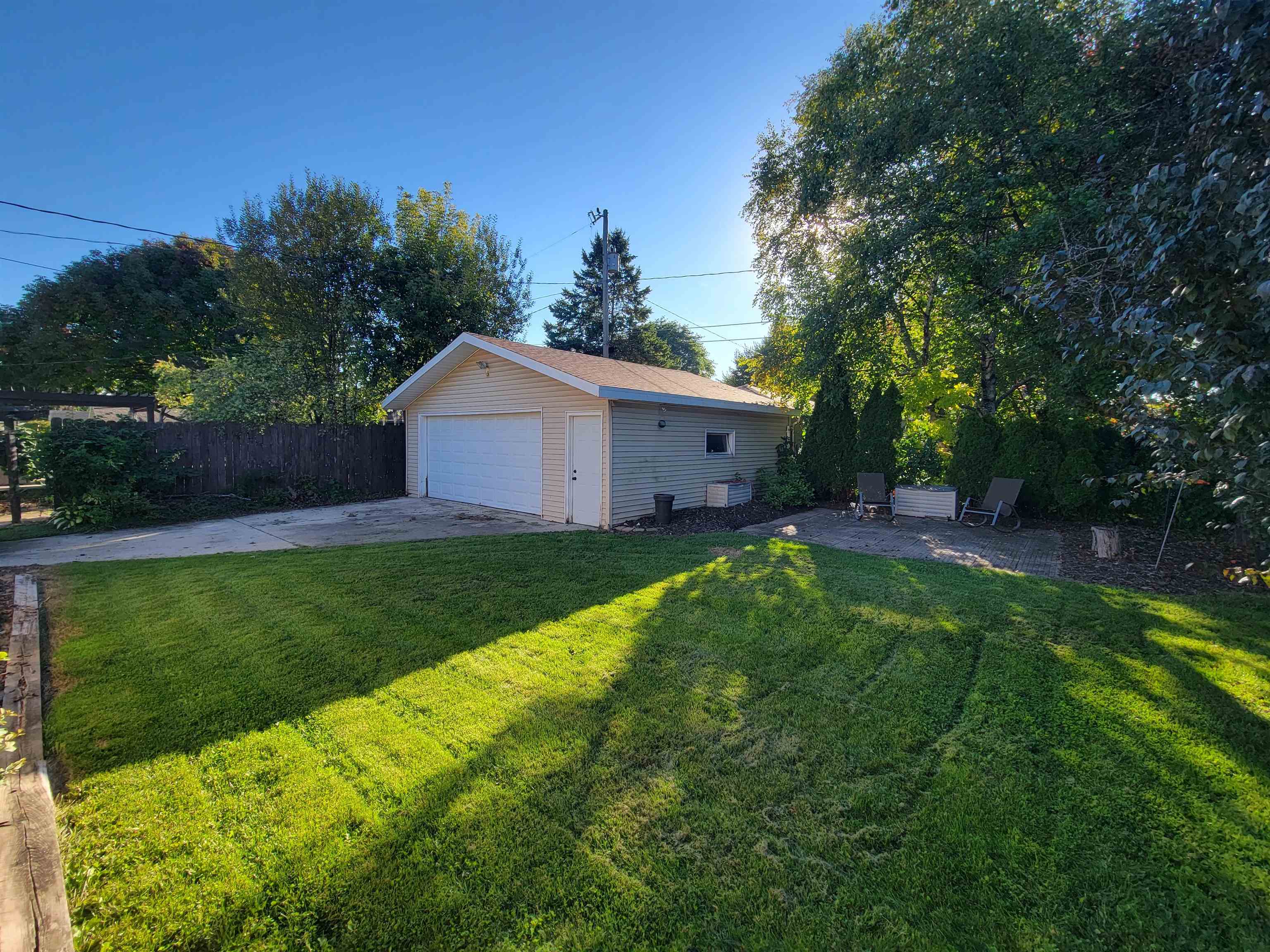 Property photo 23