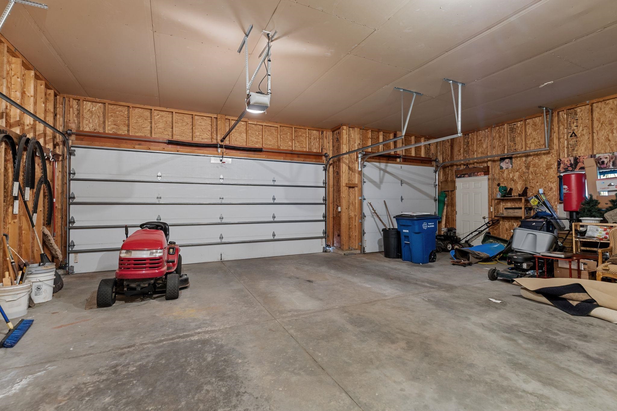 Property photo 38