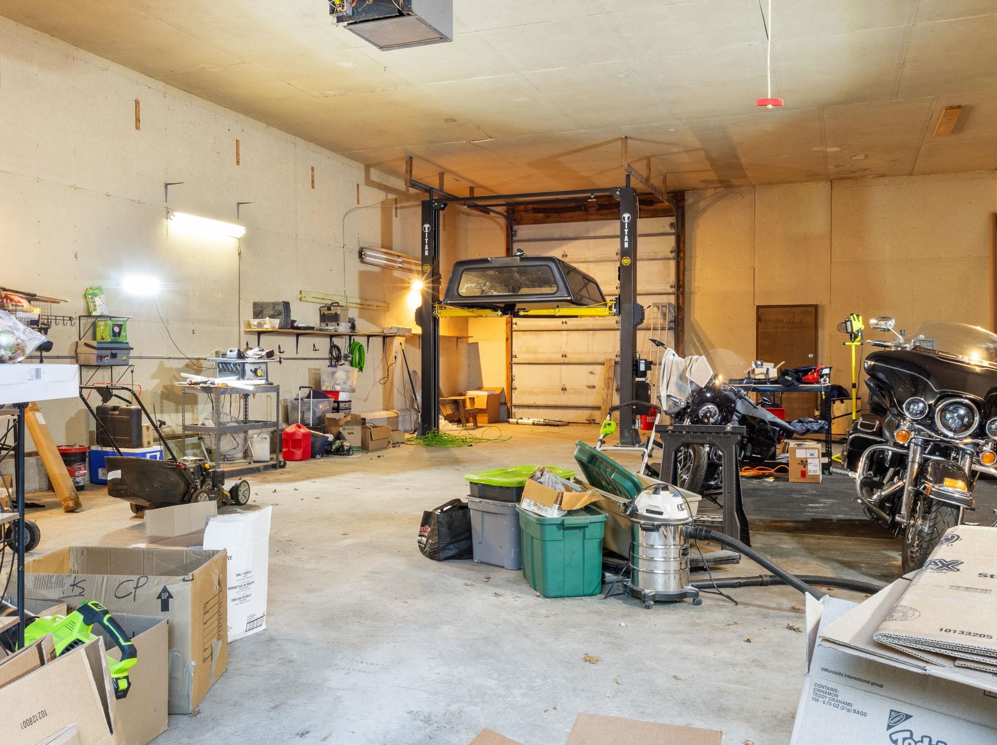 Property photo 33
