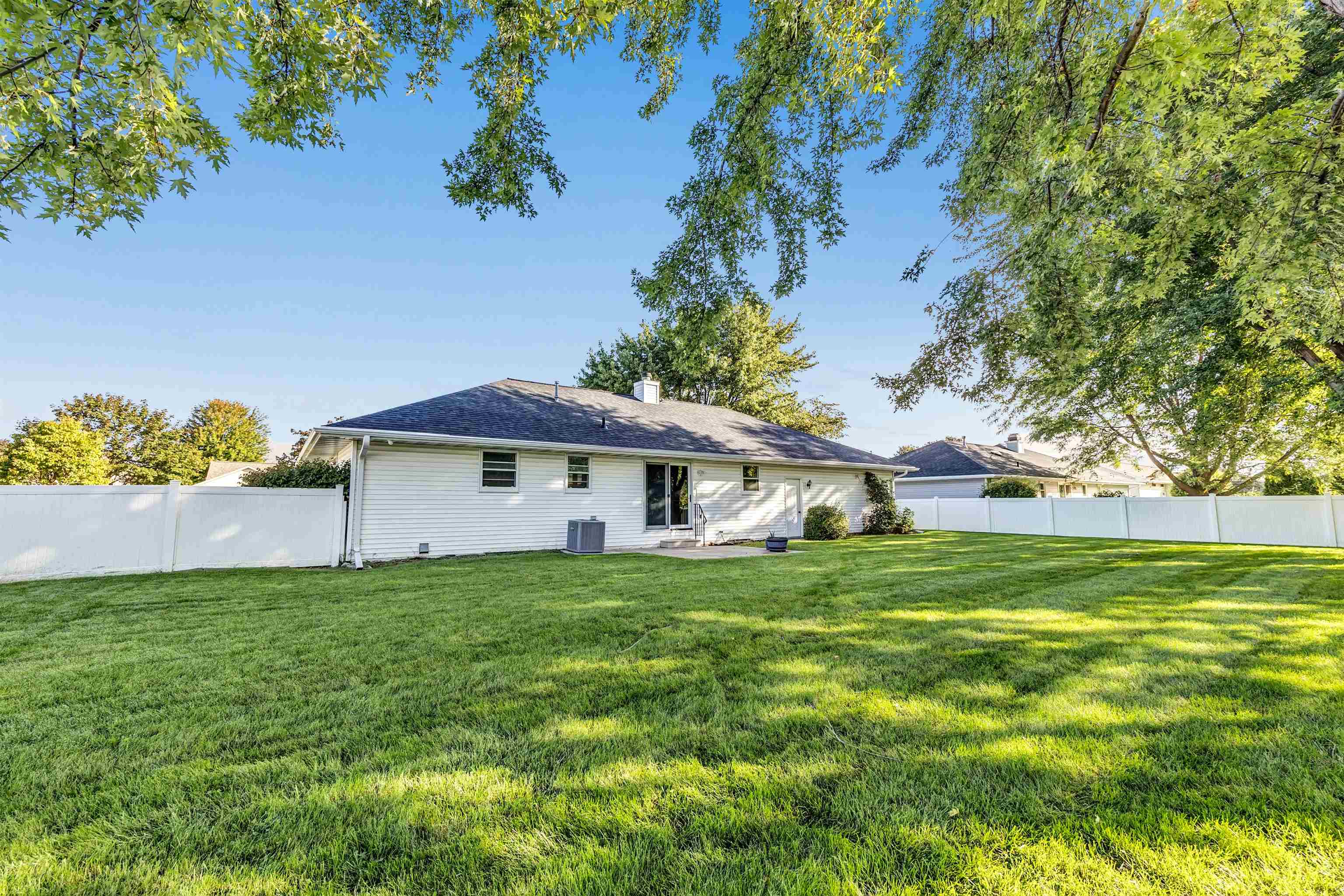 Property photo 24