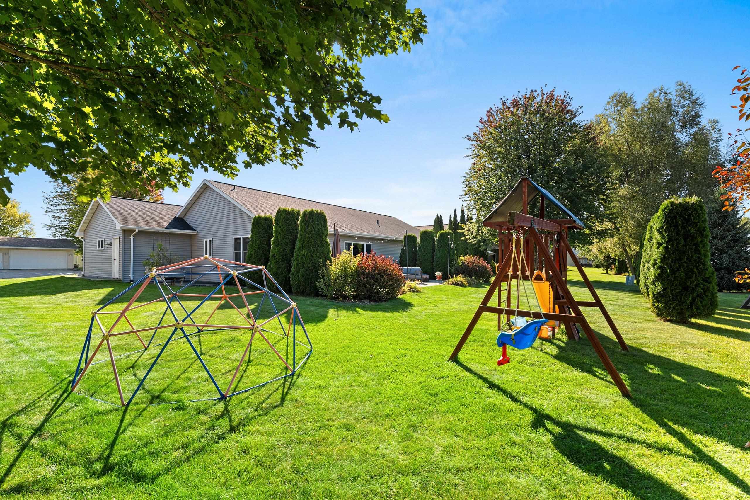 Property photo 64