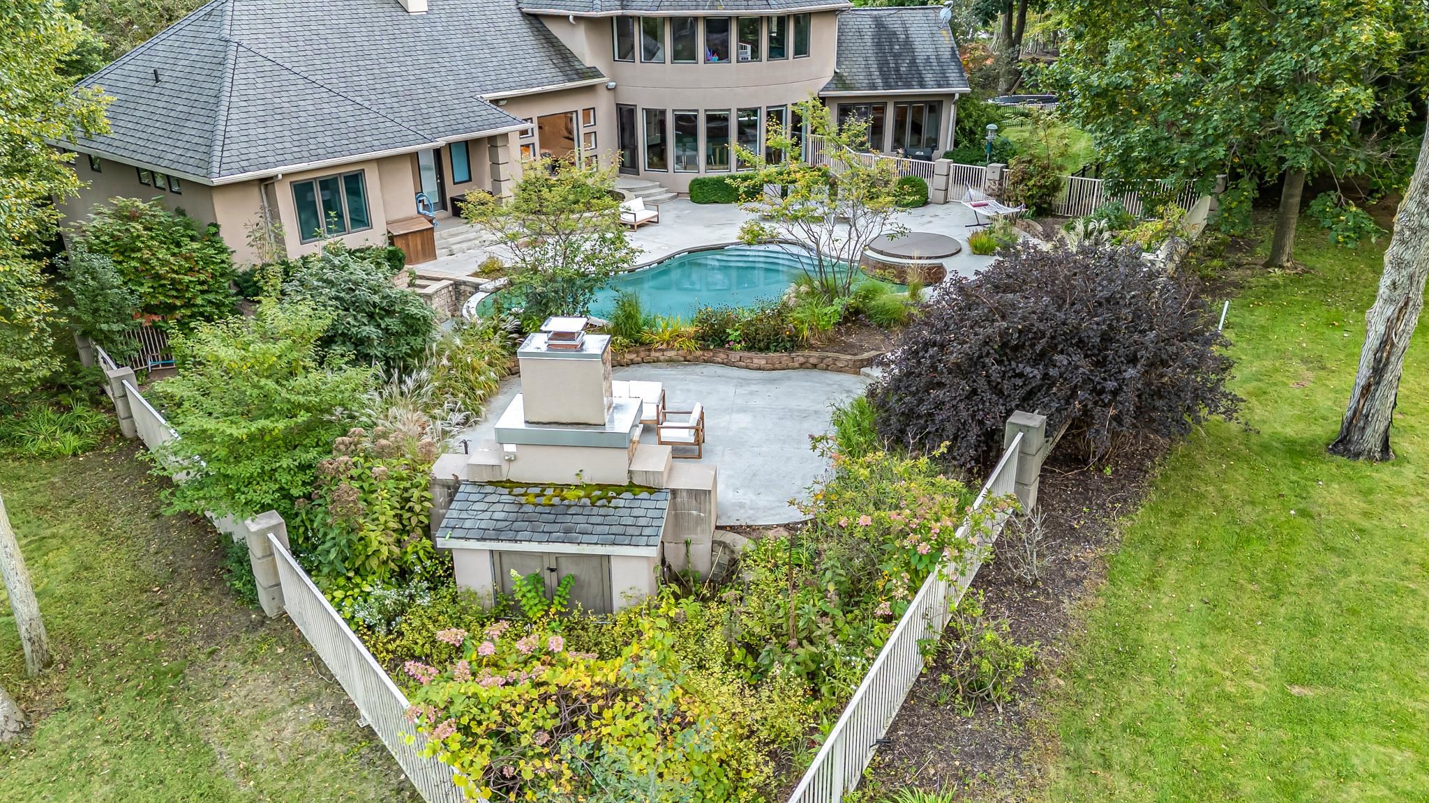 Property photo 83