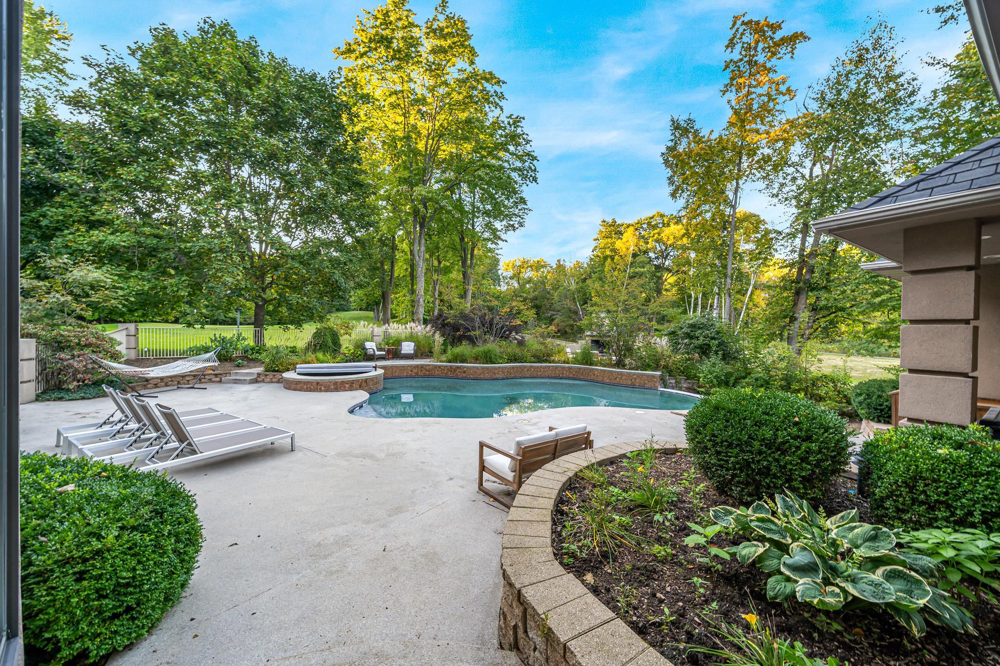 Property photo 75