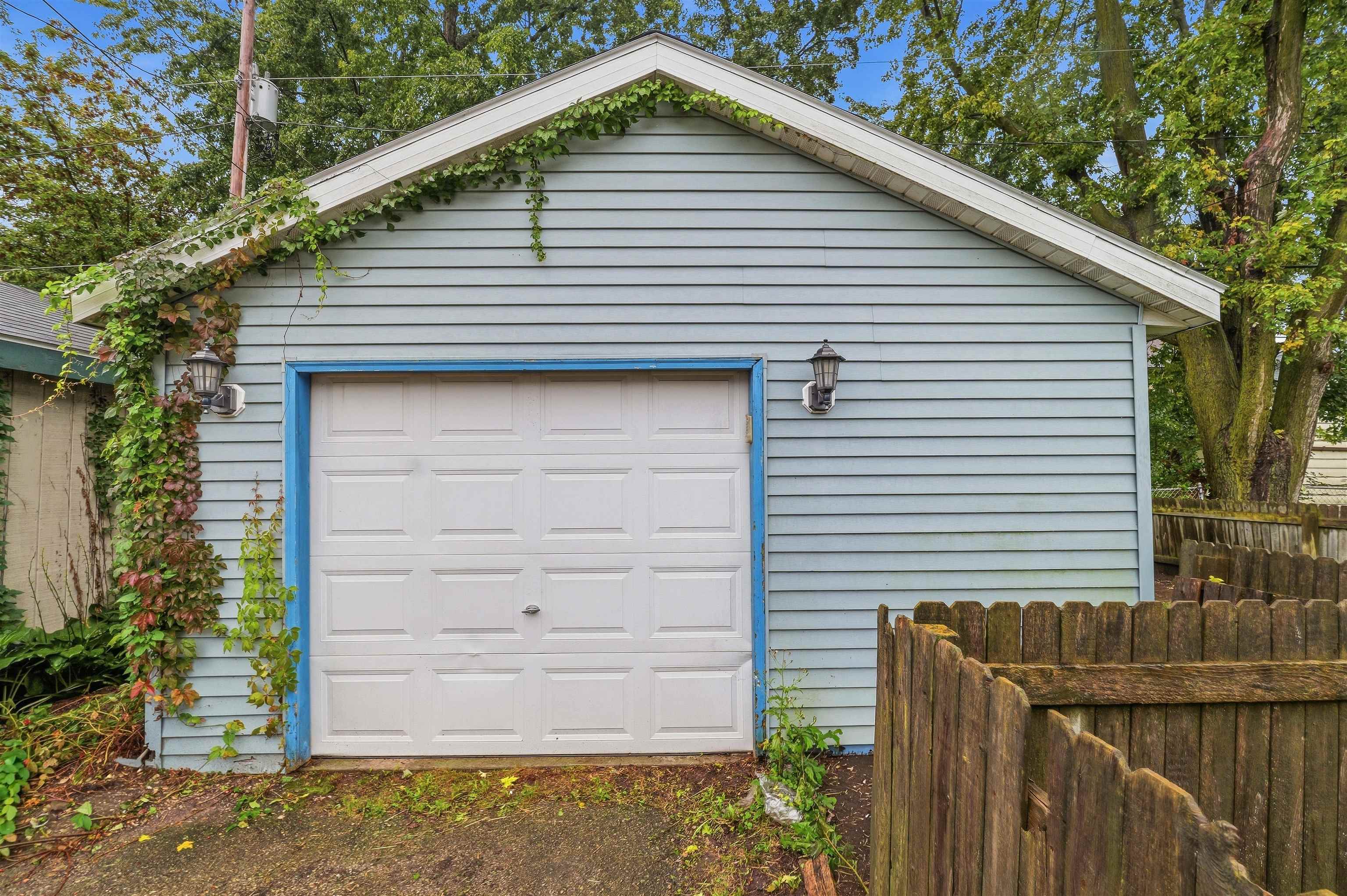 Property photo 28