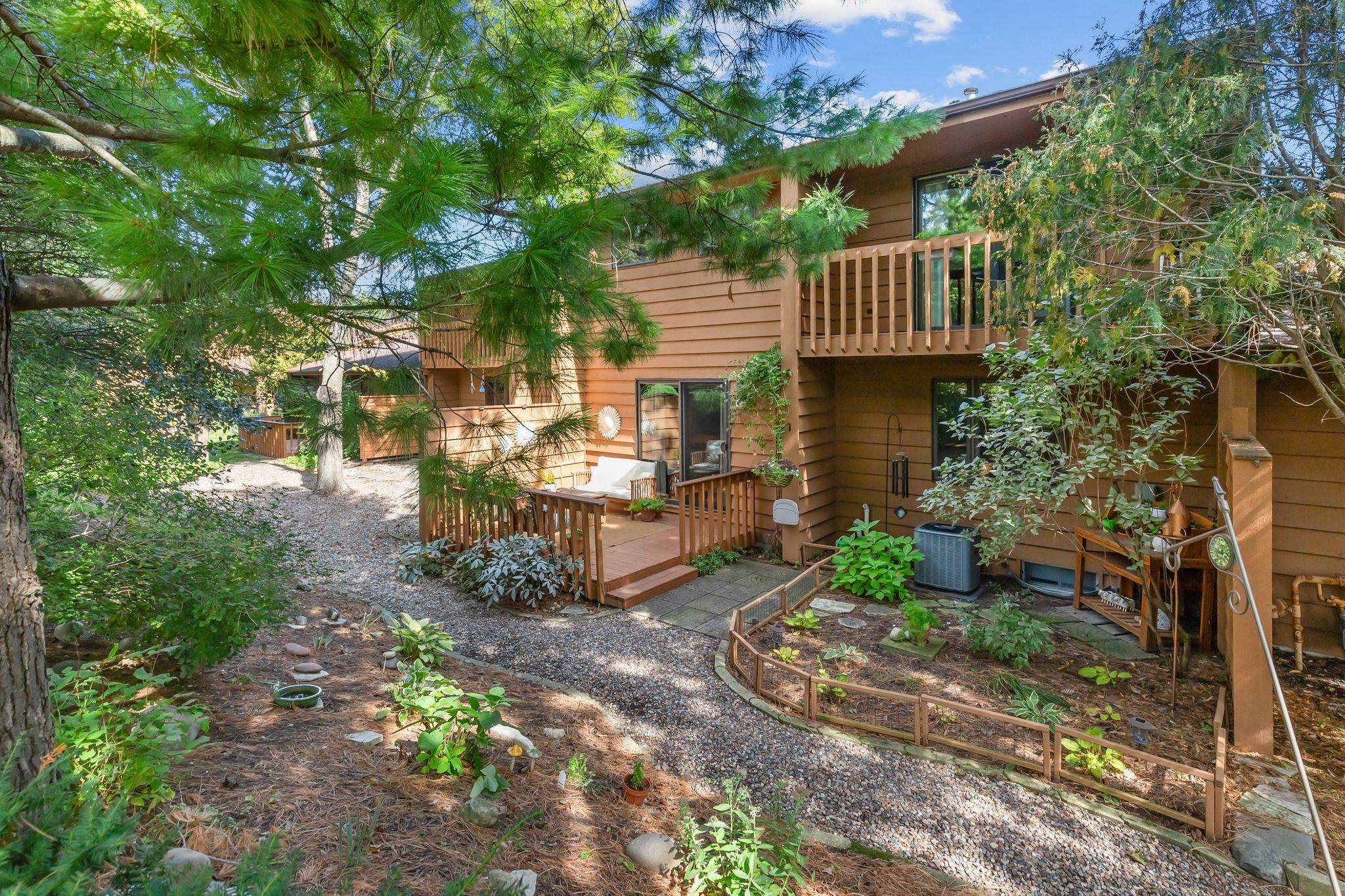 Property photo 35