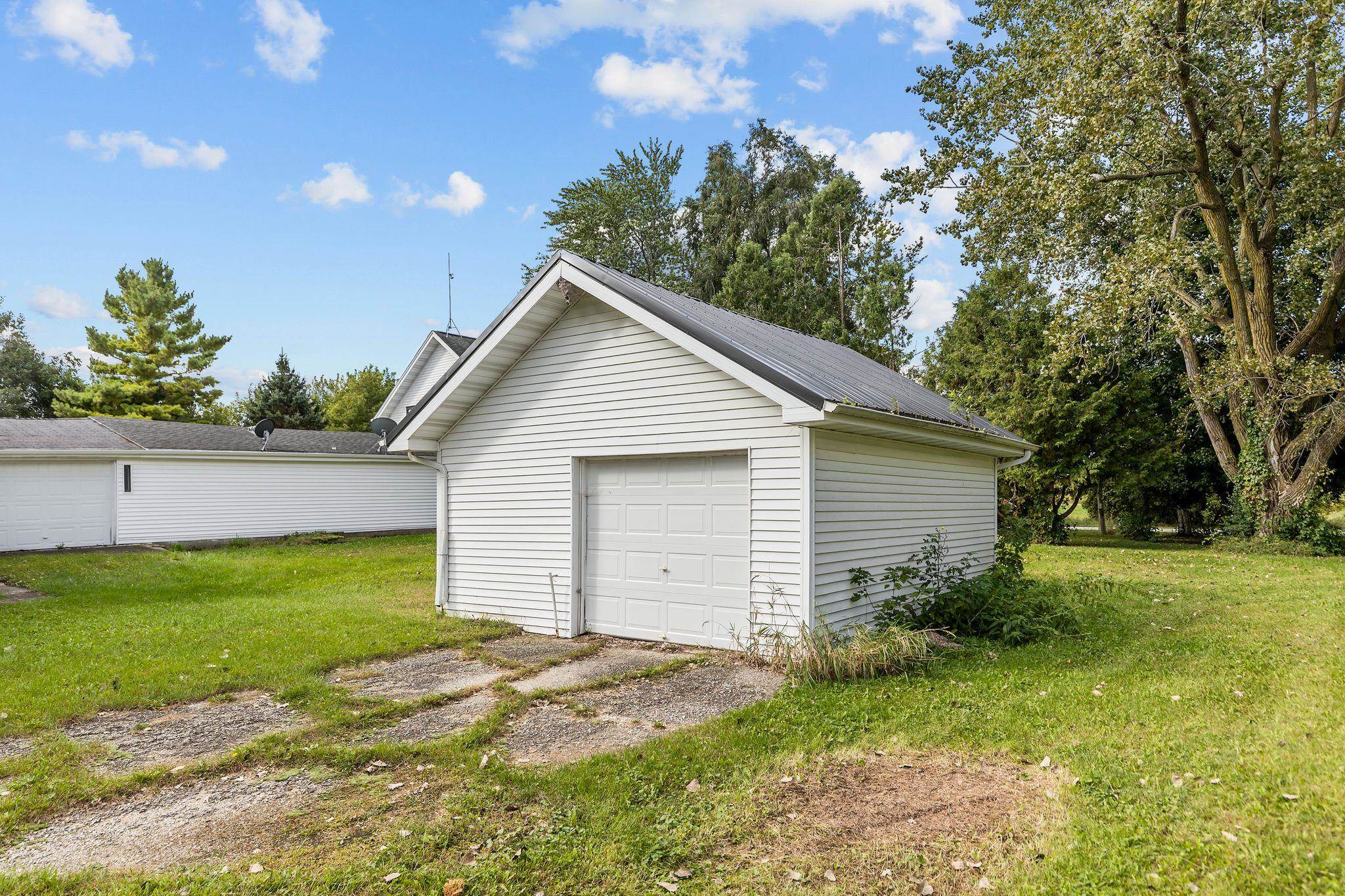 Property photo 34