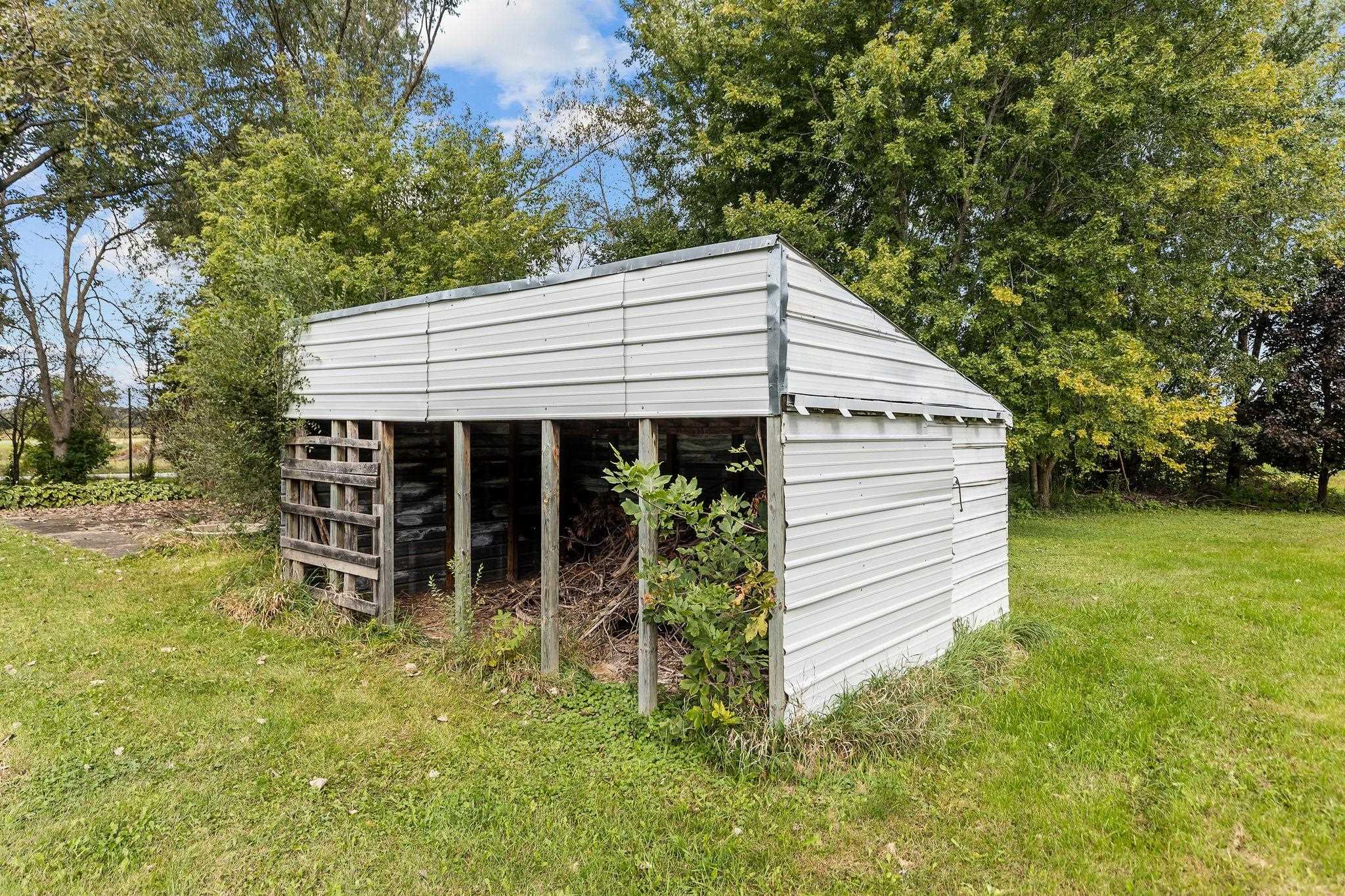 Property photo 35