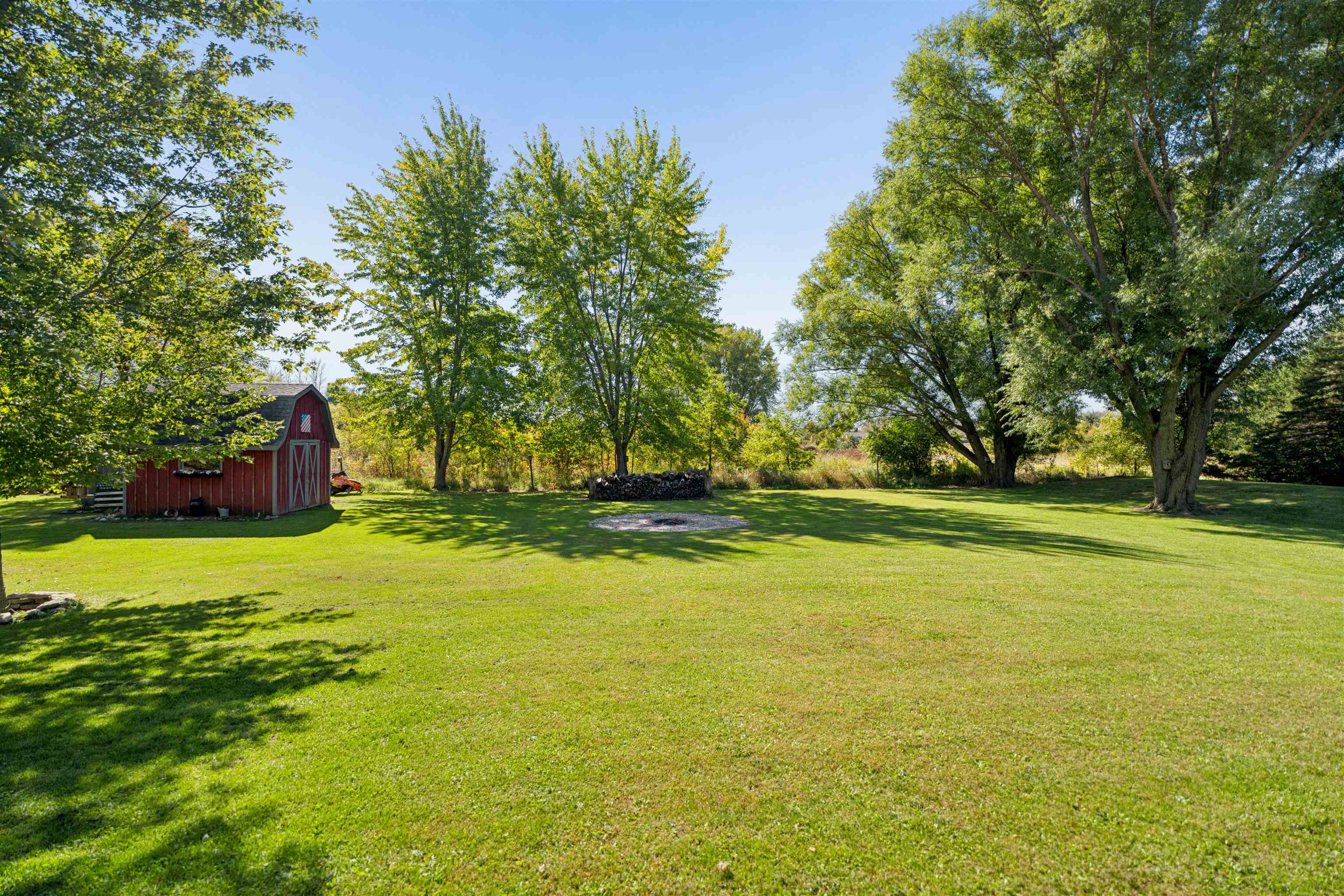 Property photo 25