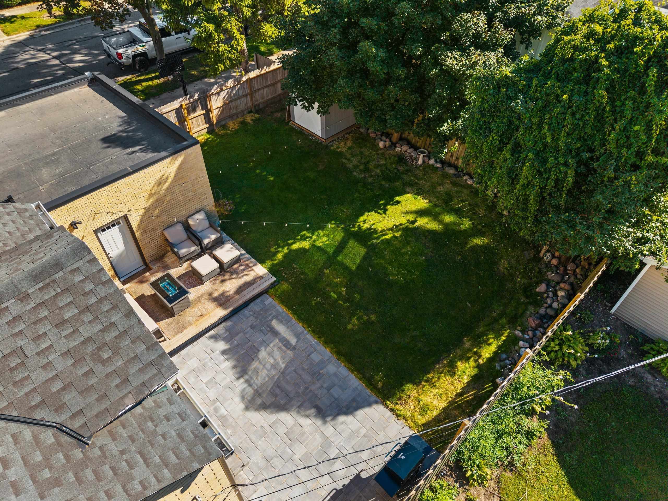 Property photo 77