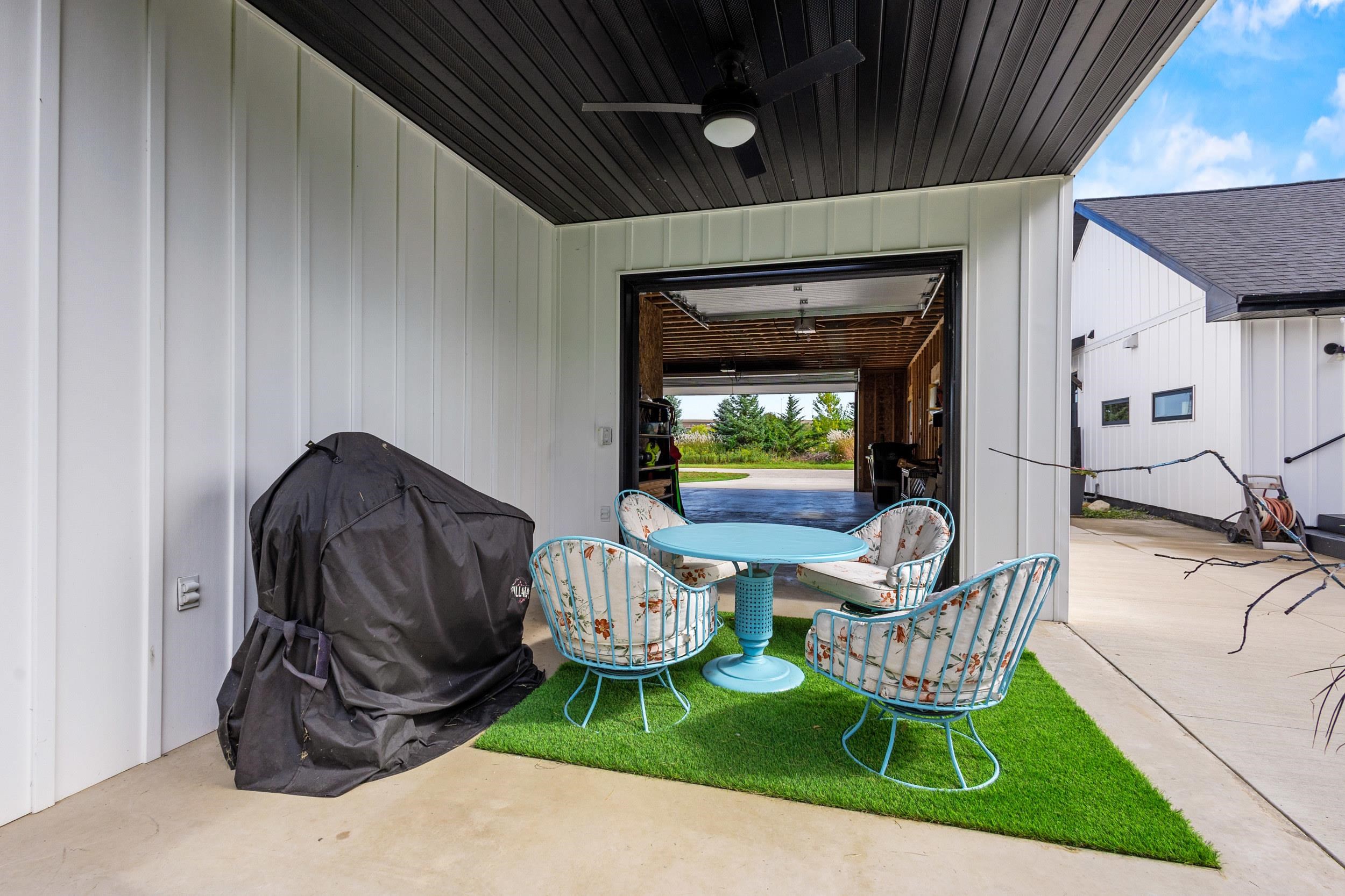 Property photo 44
