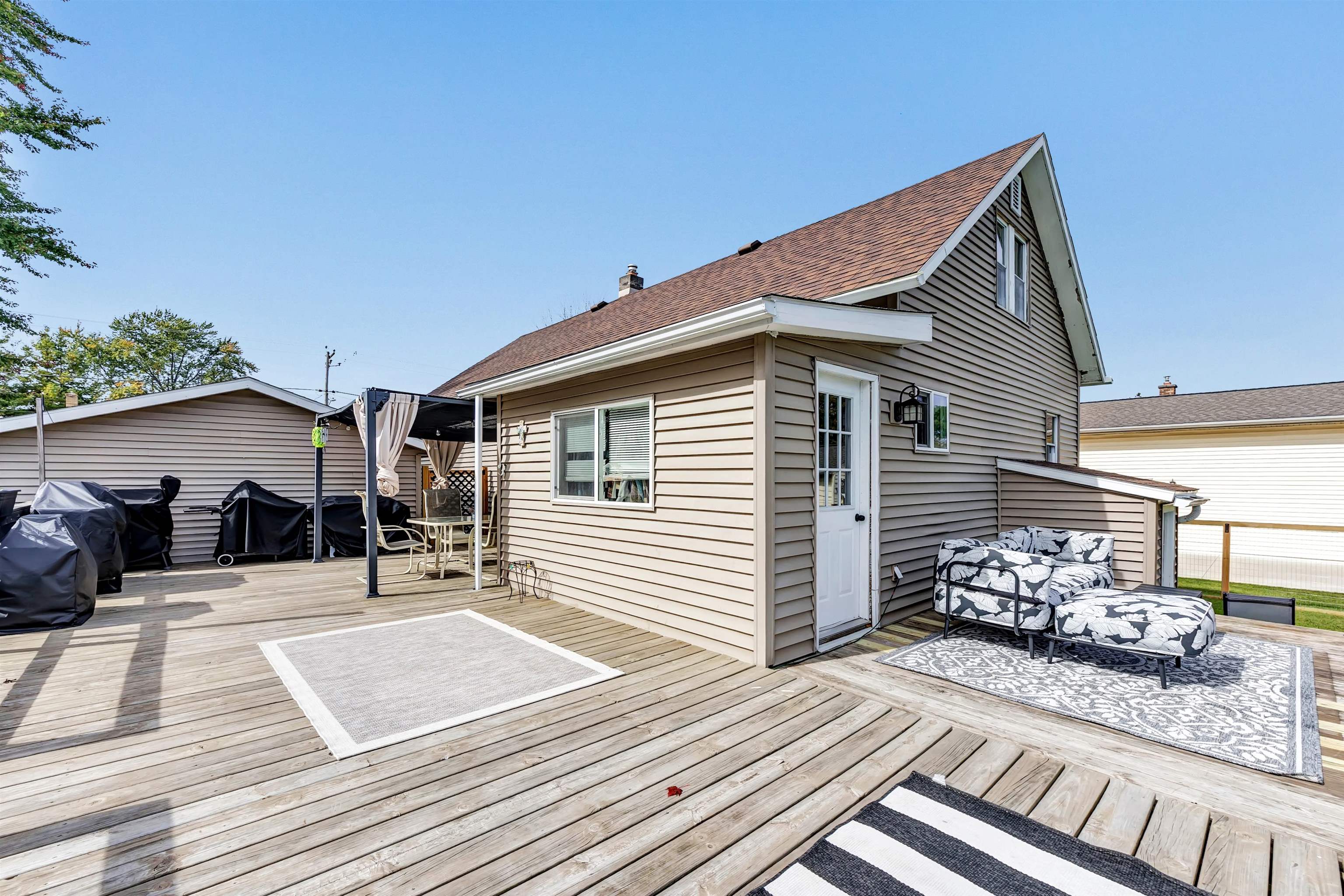 Property photo 28
